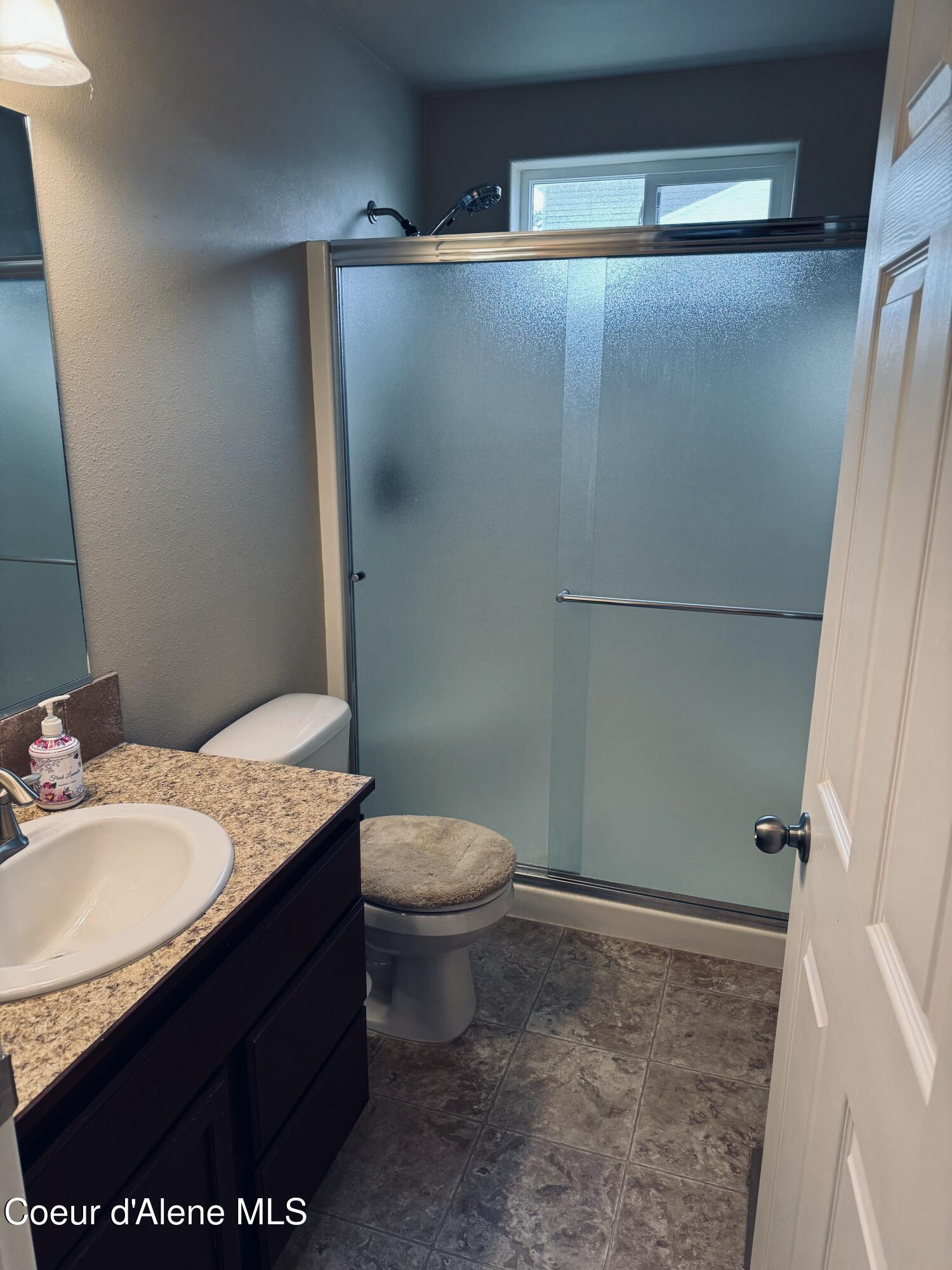 8208 N SALMONBERRY LOOP