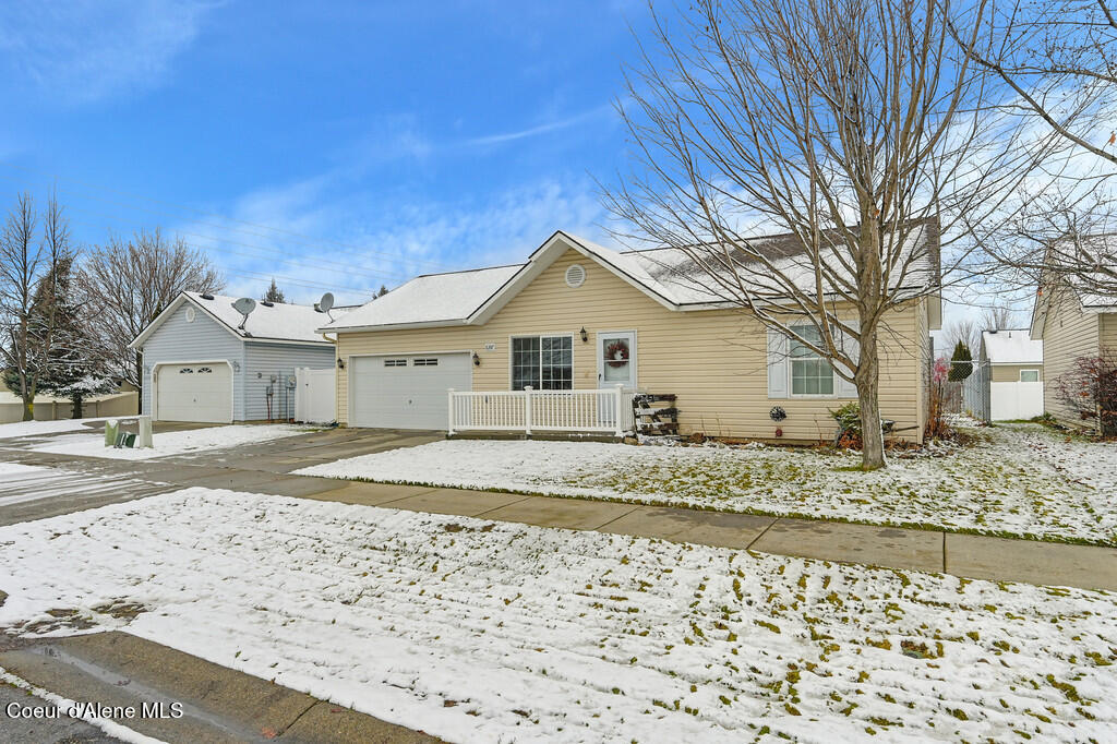 6357 W Lofty Ridge St