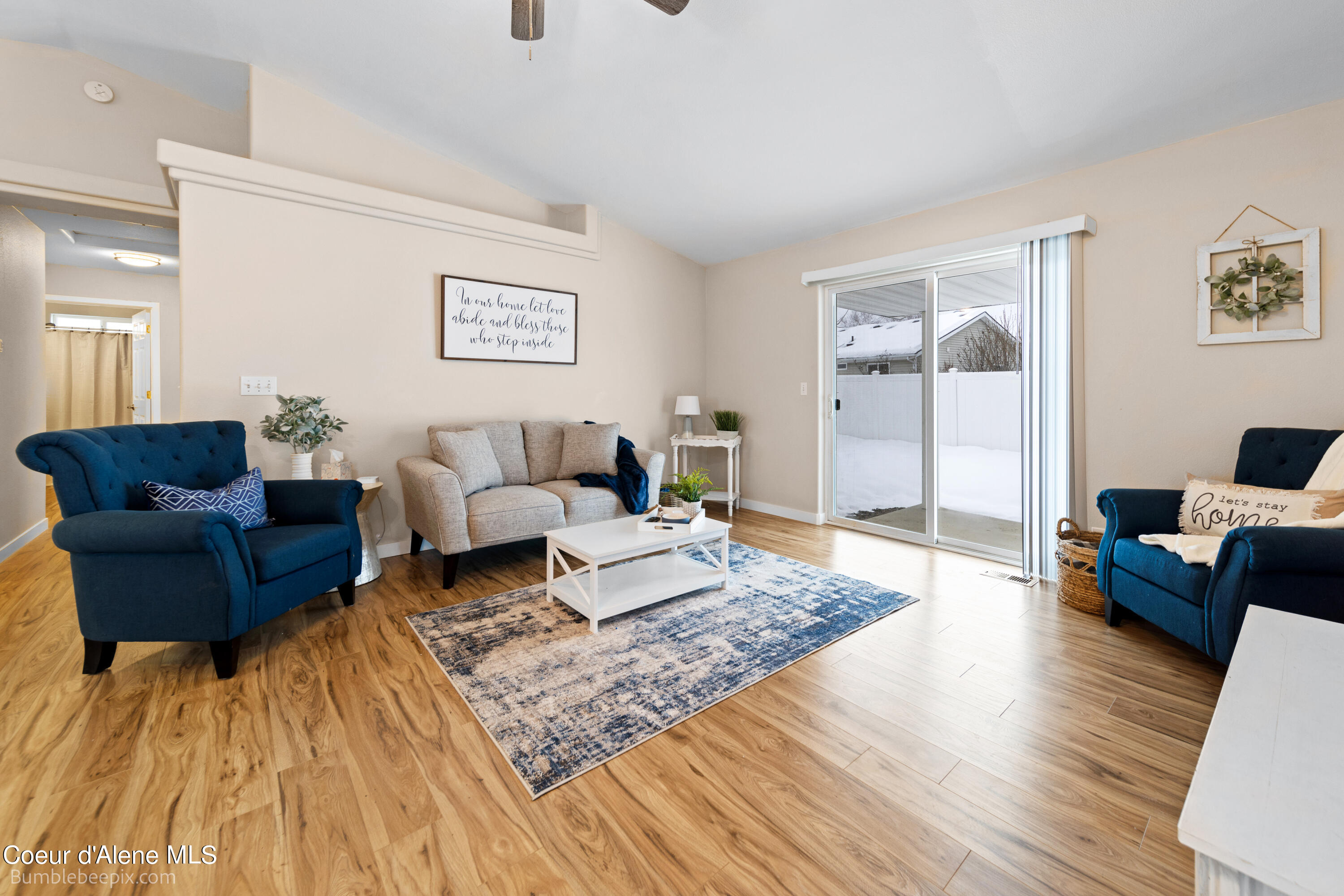 321 E MALLARD AVE