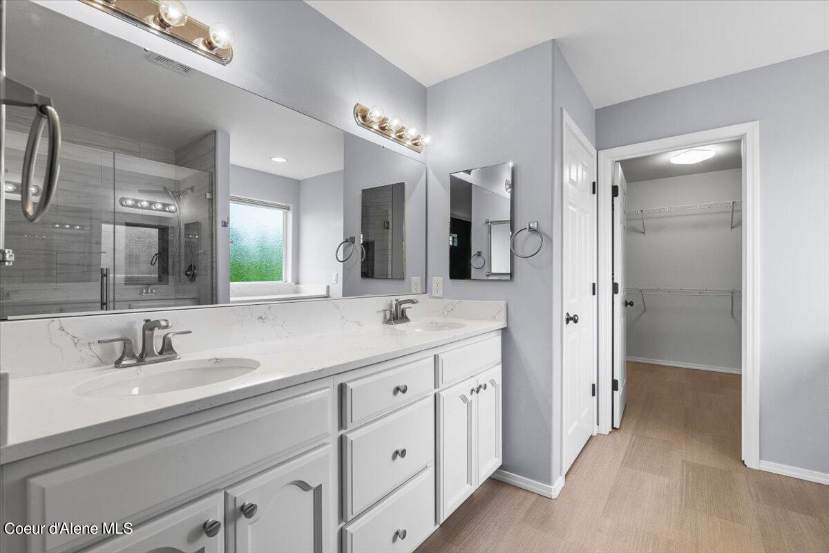 3323 W LOXTON LOOP