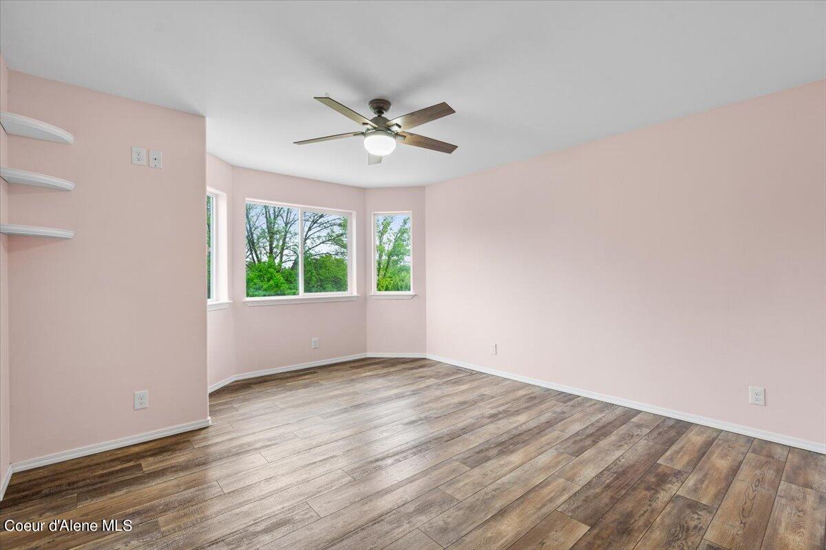 3323 W LOXTON LOOP