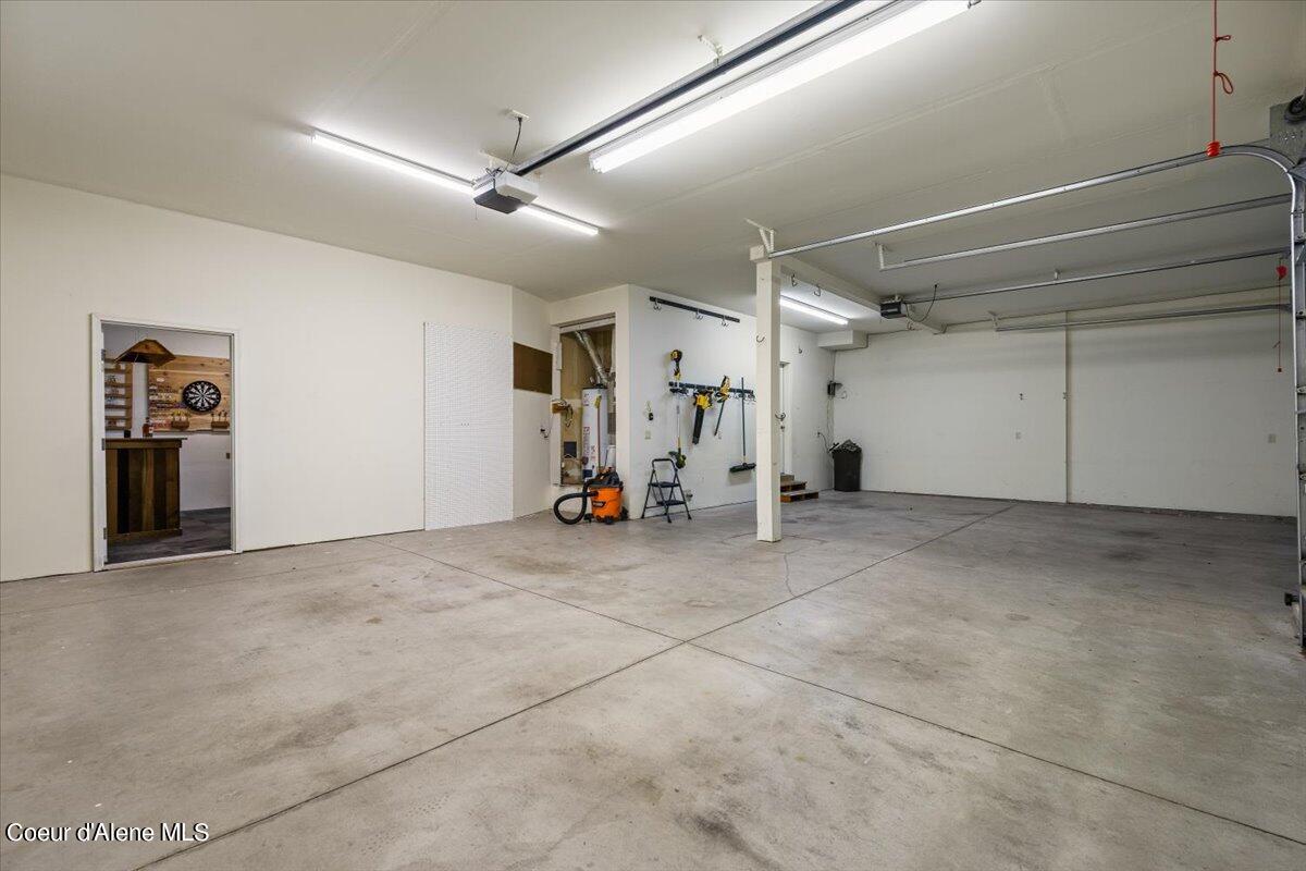 3323 W LOXTON LOOP