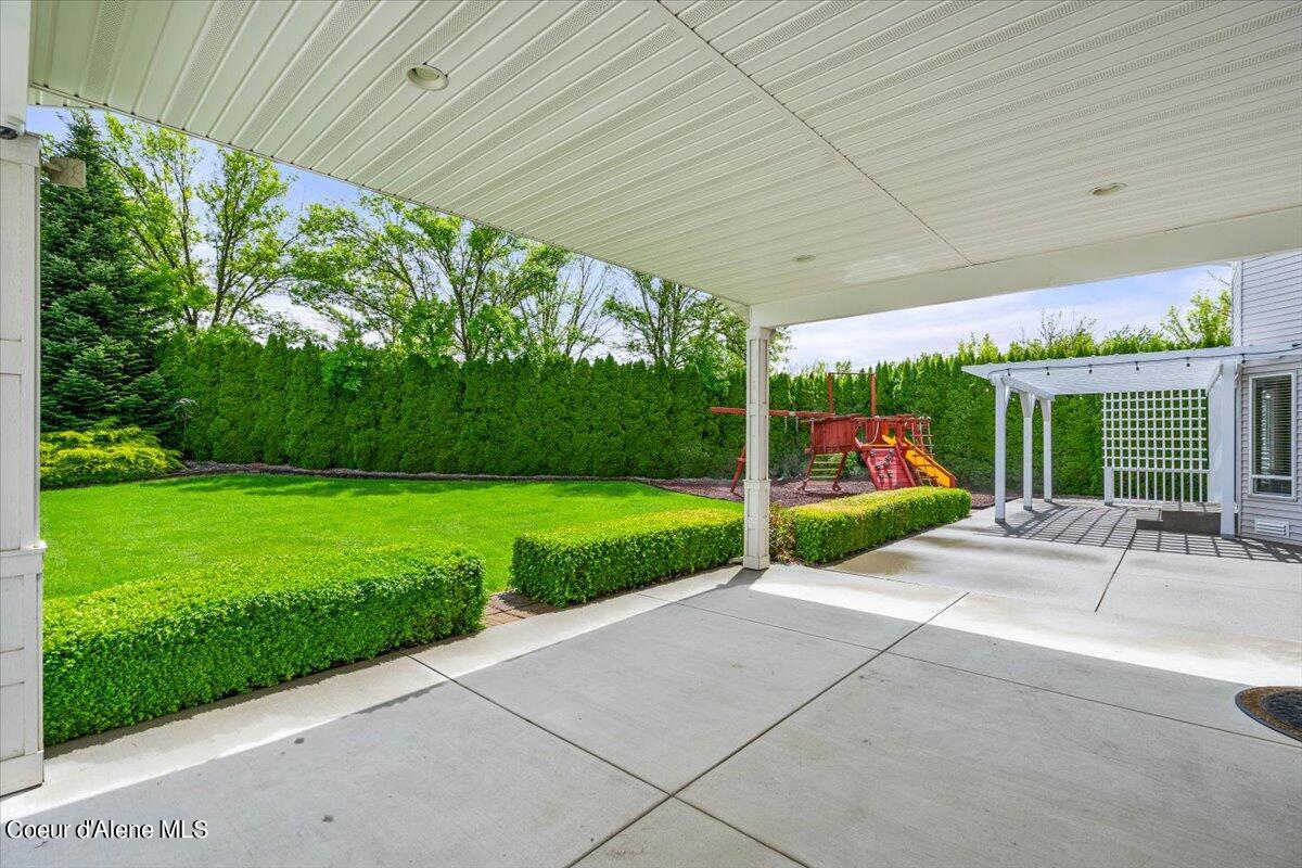 3323 W LOXTON LOOP