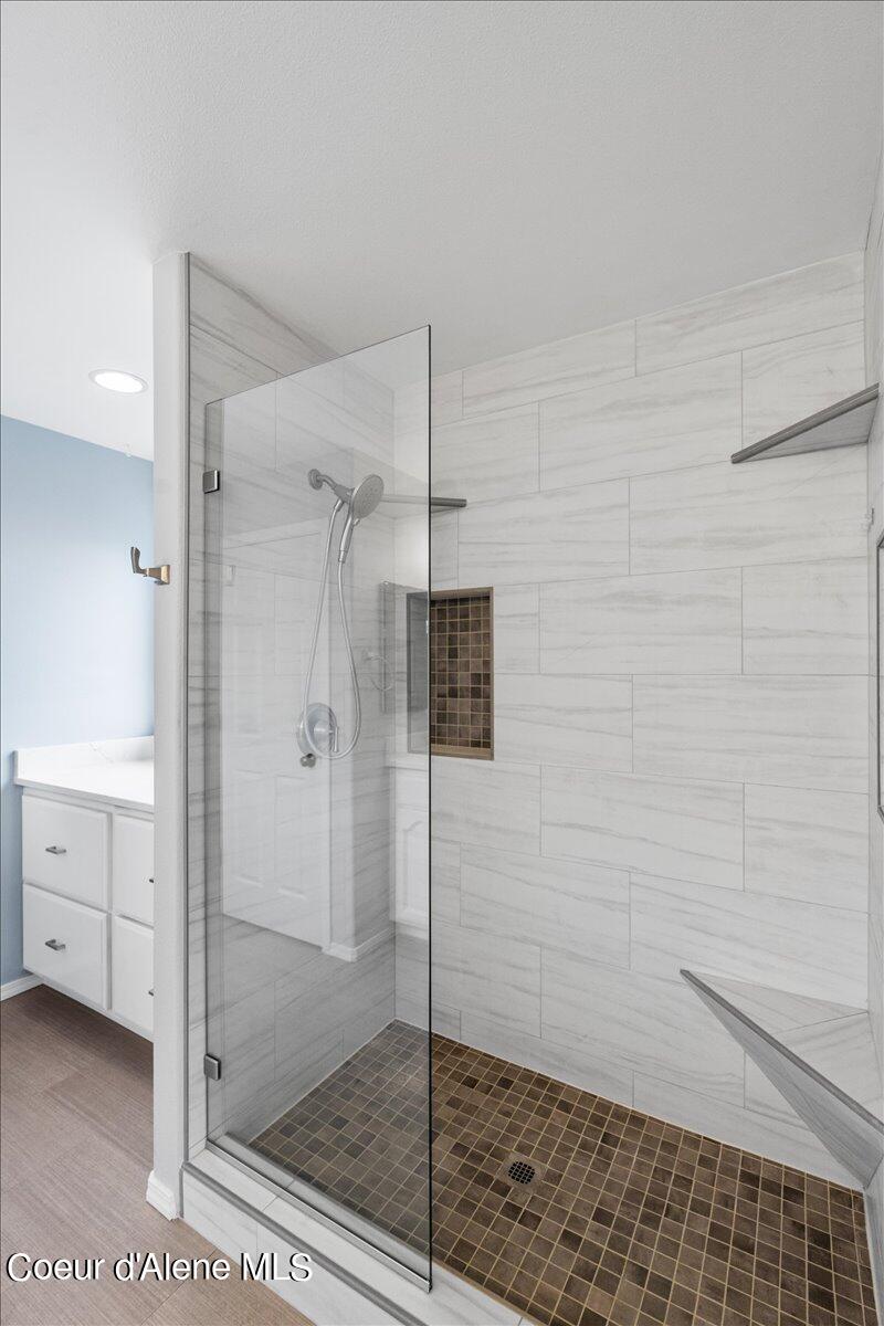 3323 W LOXTON LOOP