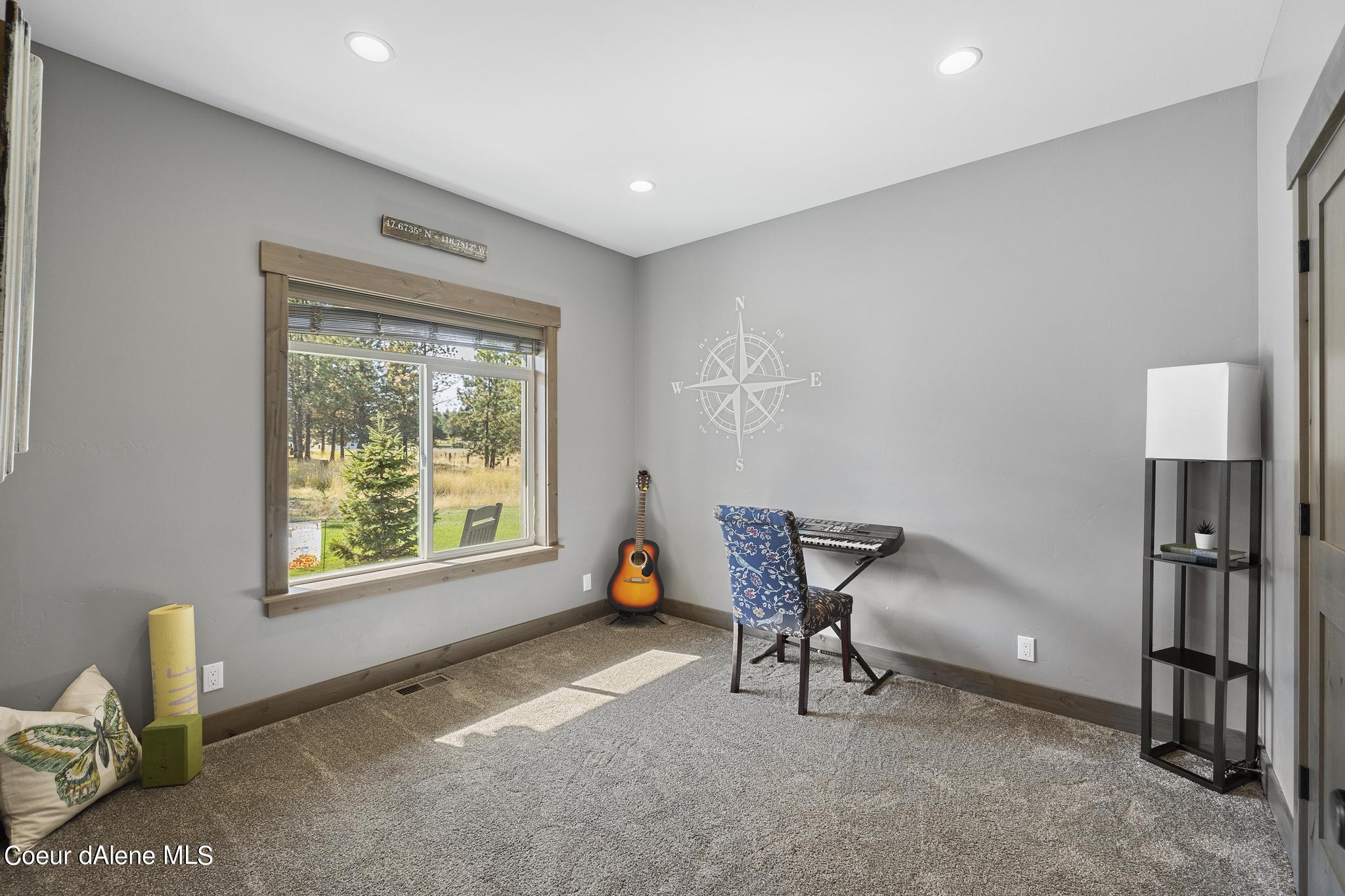 7433 E HIGHVIEW DR, Coeur d'Alene