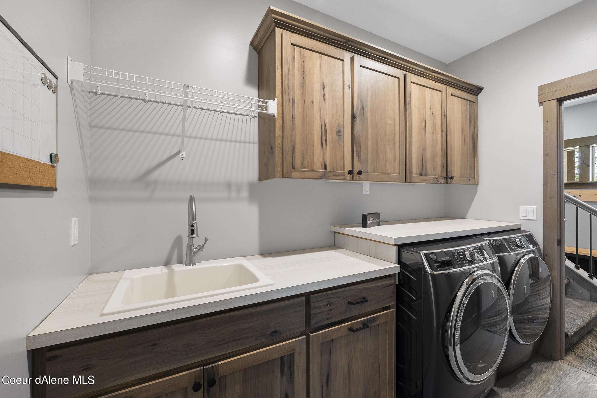 7433 E HIGHVIEW DR, Coeur d'Alene