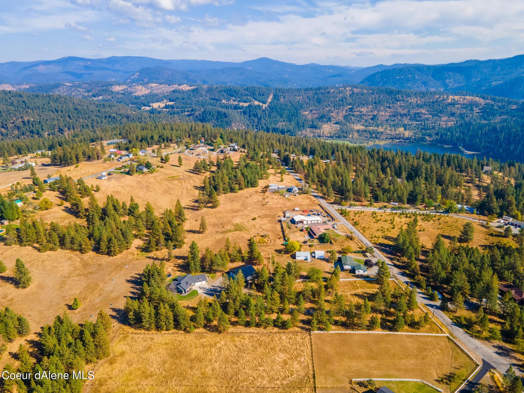 7433 E HIGHVIEW DR, Coeur d'Alene