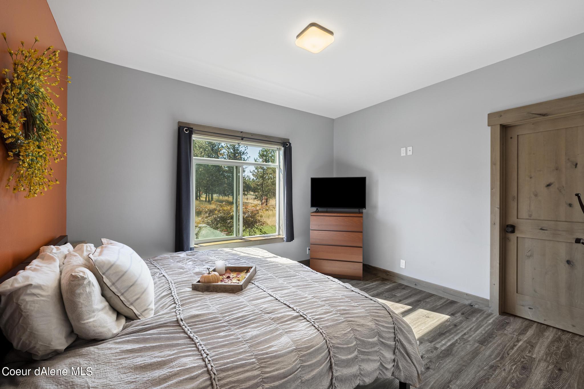 7433 E HIGHVIEW DR, Coeur d'Alene