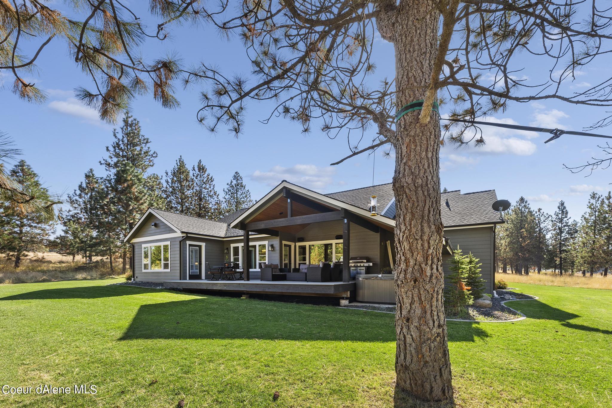 7433 E HIGHVIEW DR, Coeur d'Alene