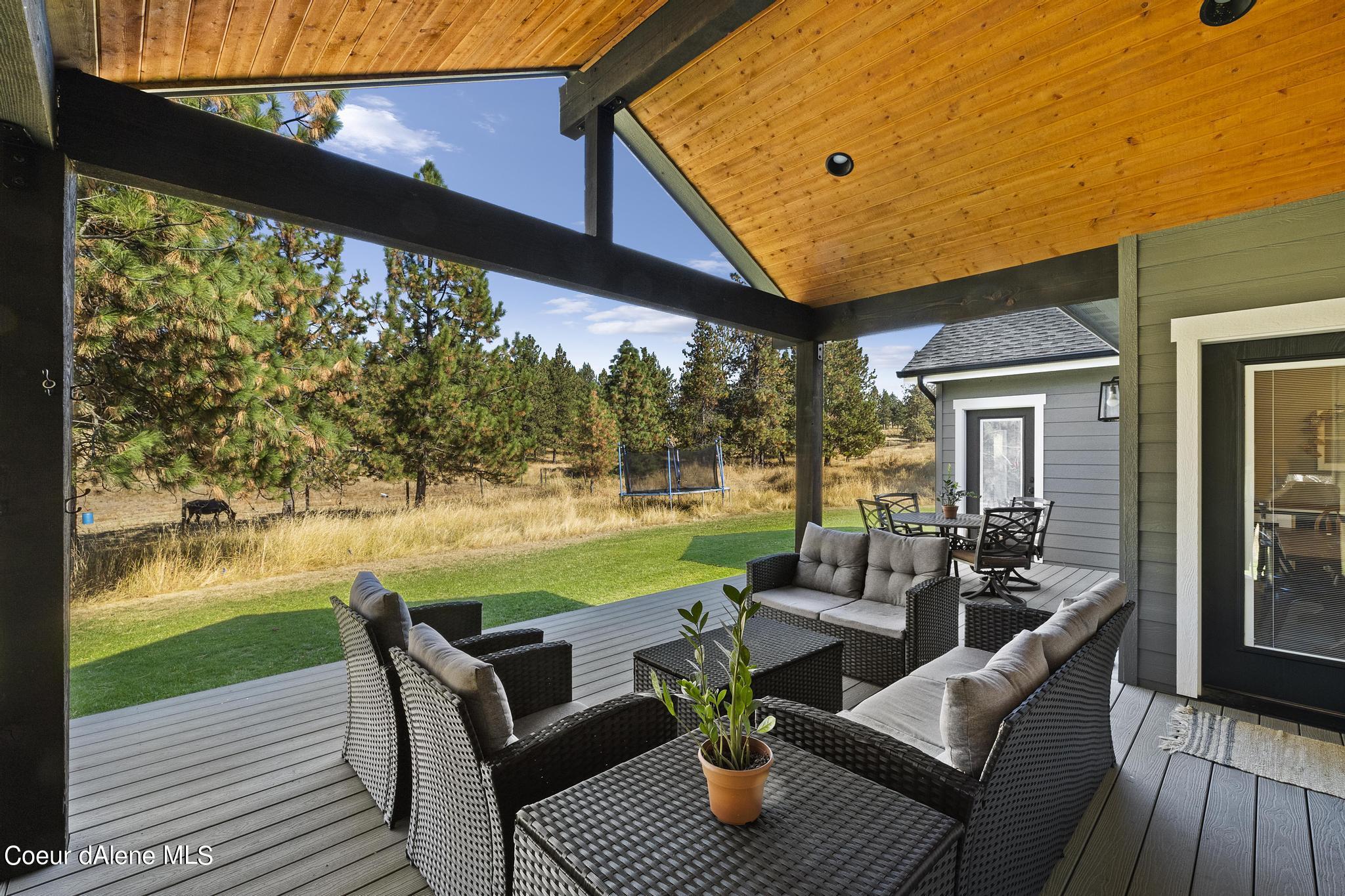 7433 E HIGHVIEW DR, Coeur d'Alene