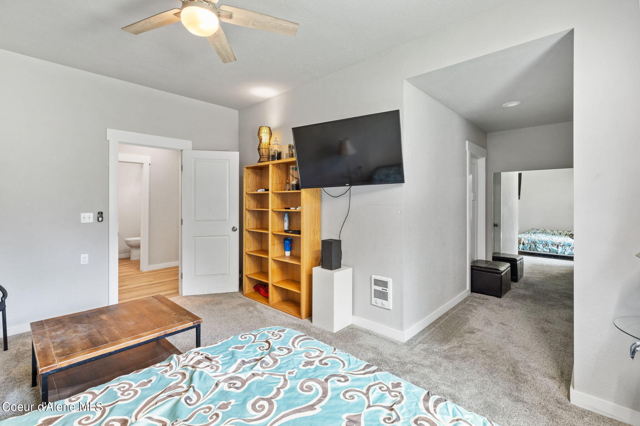 1207 E GARWOOD RD