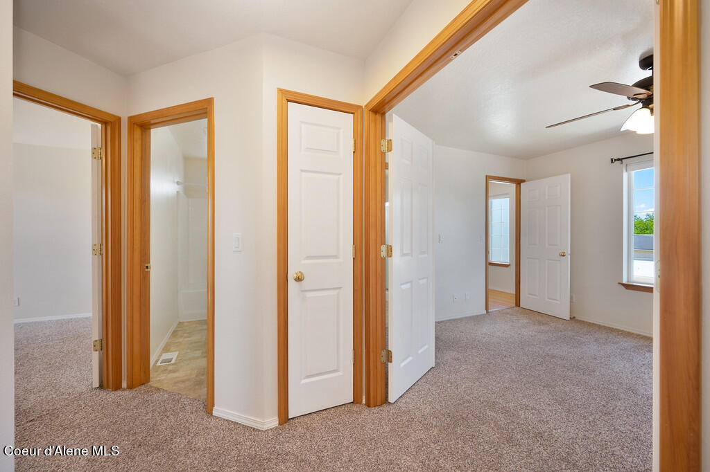 419 N Brushwood CT