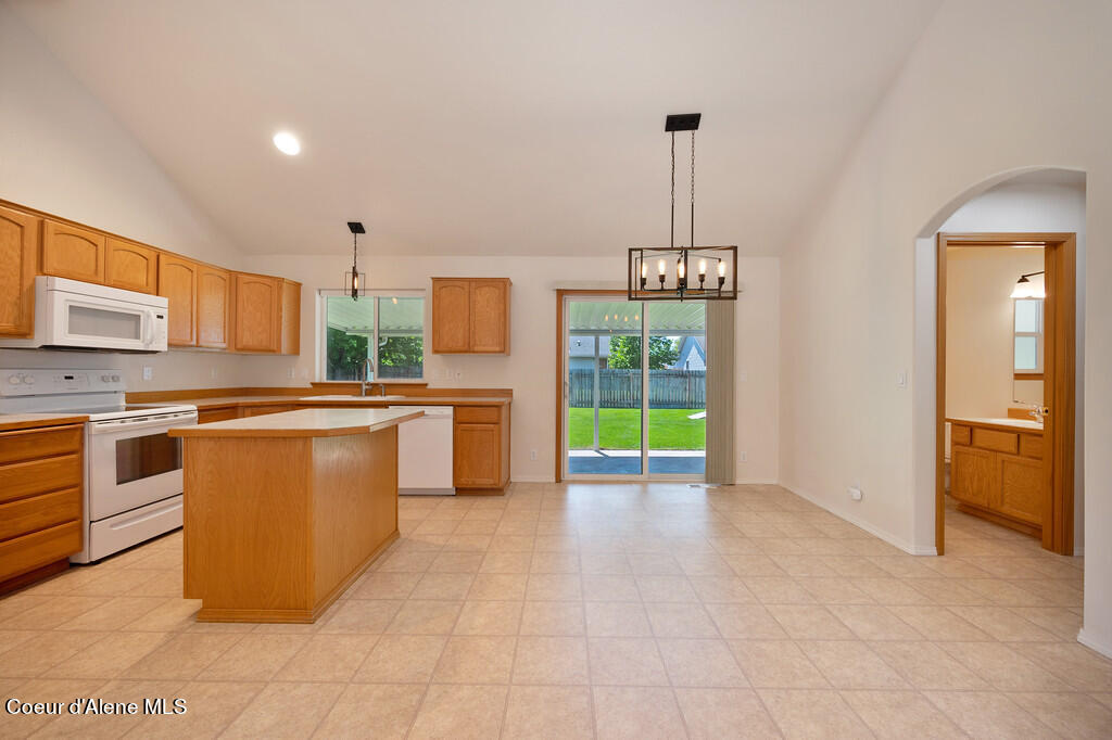 419 N Brushwood CT