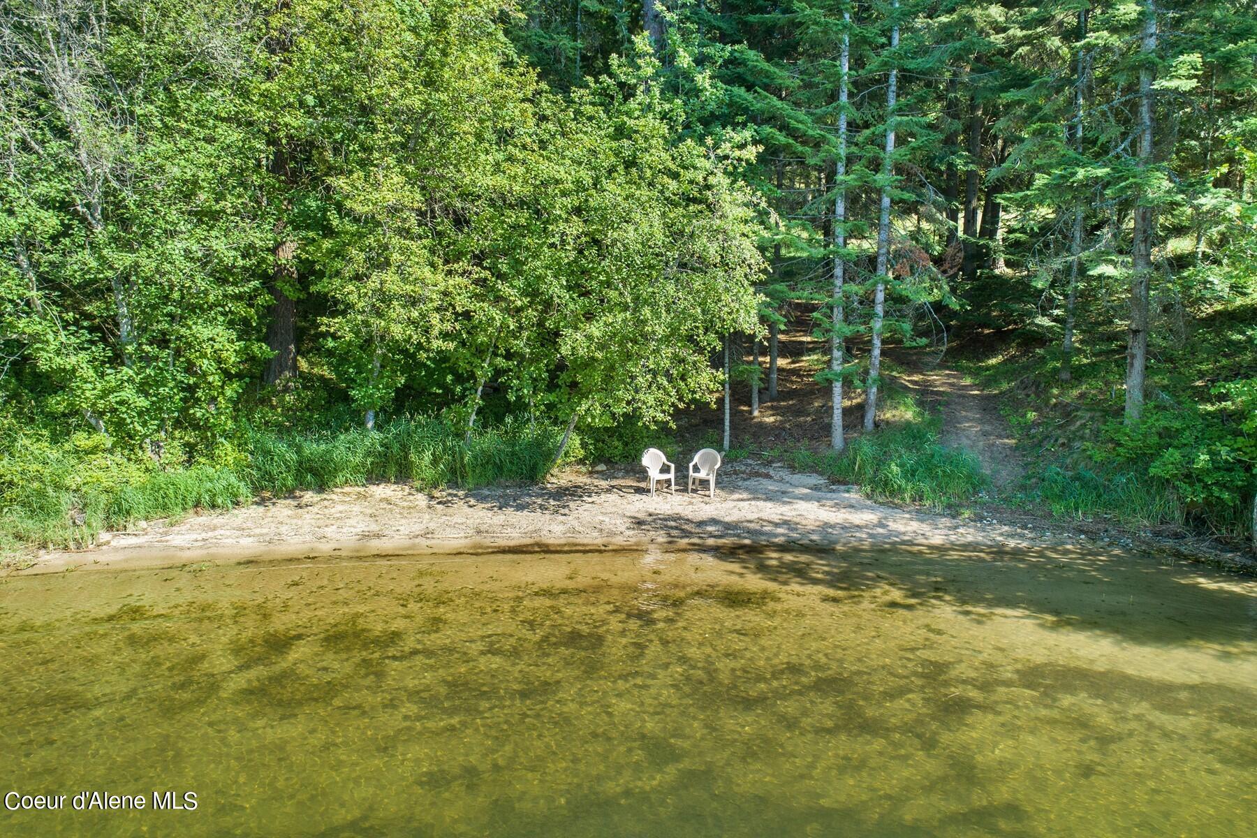 7285 E Henry Point Rd