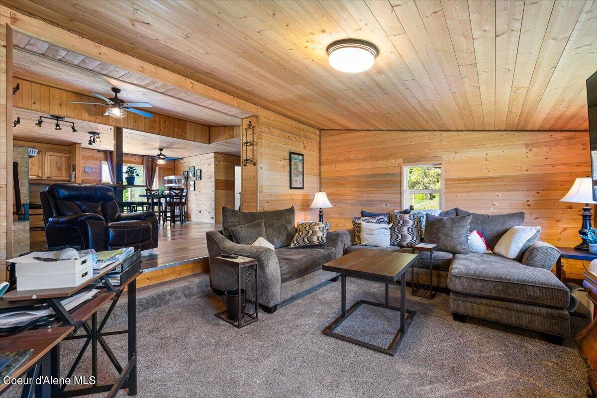 32432 N Roberts Road