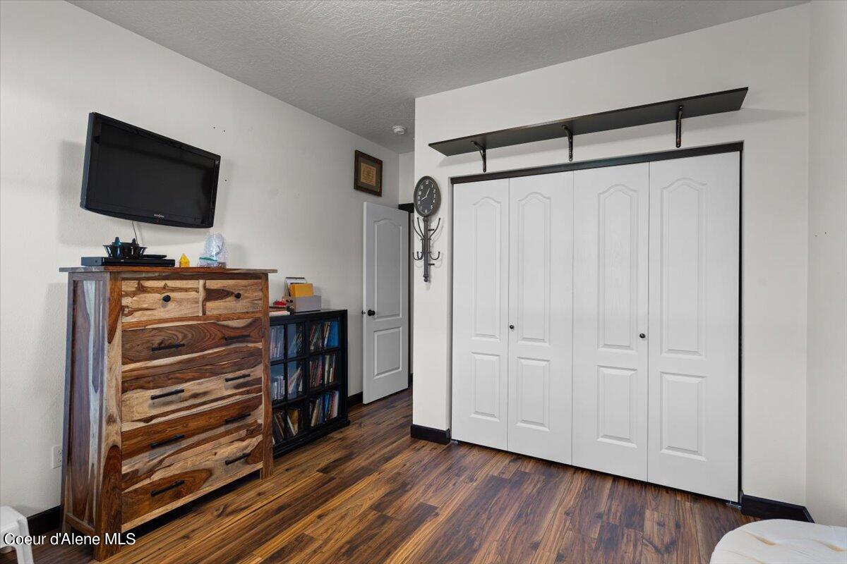 1566 N TATUM DR