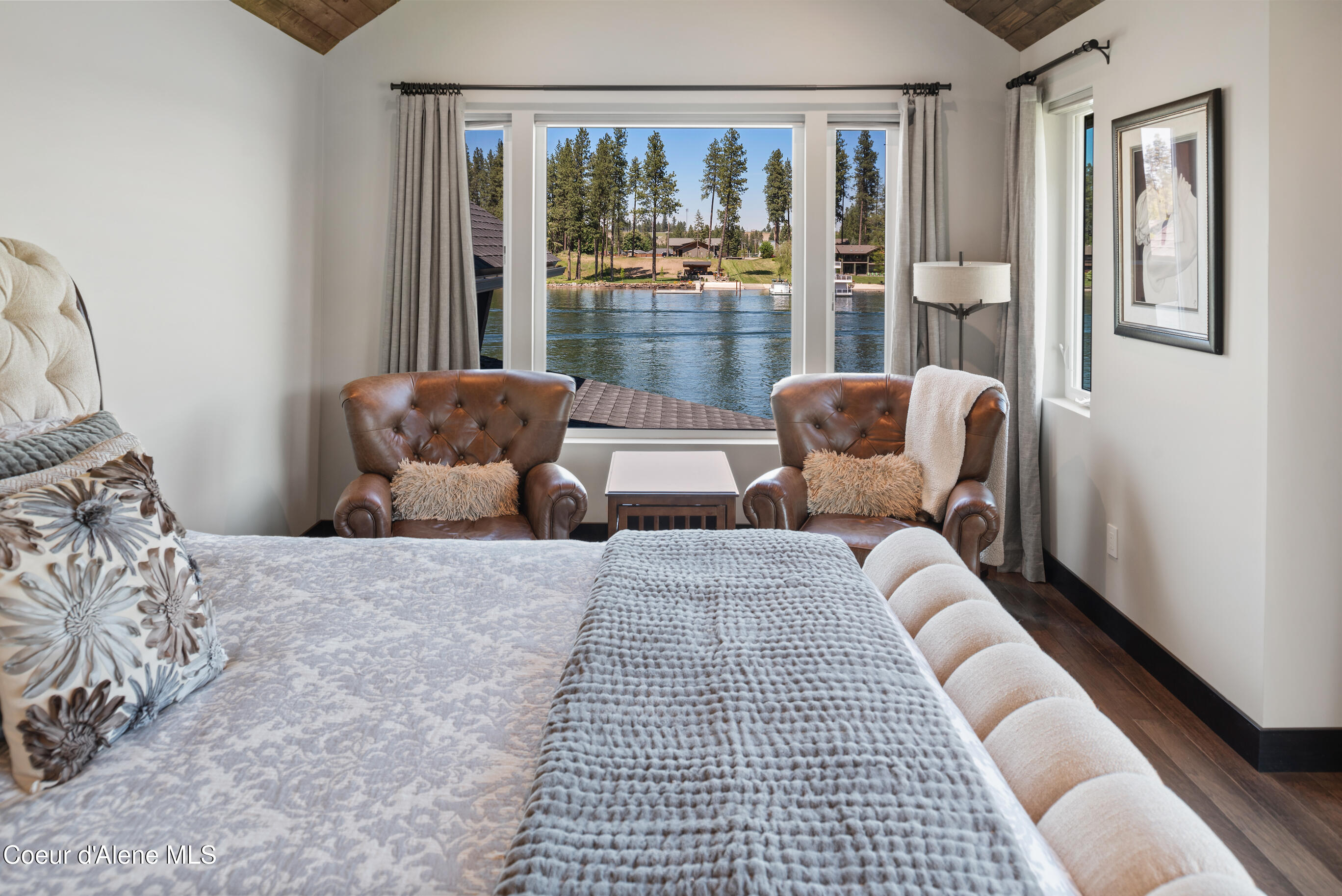 518 S Hidden Island Ln, Coeur d'Alene