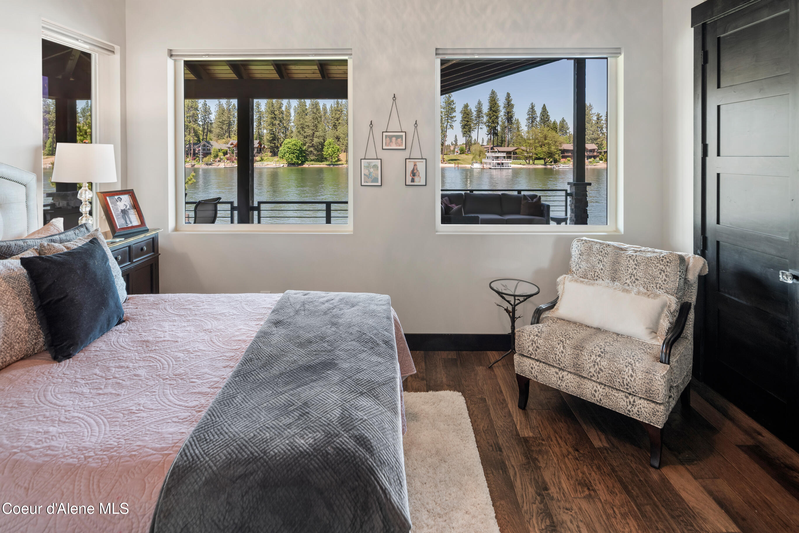 518 S Hidden Island Ln, Coeur d'Alene
