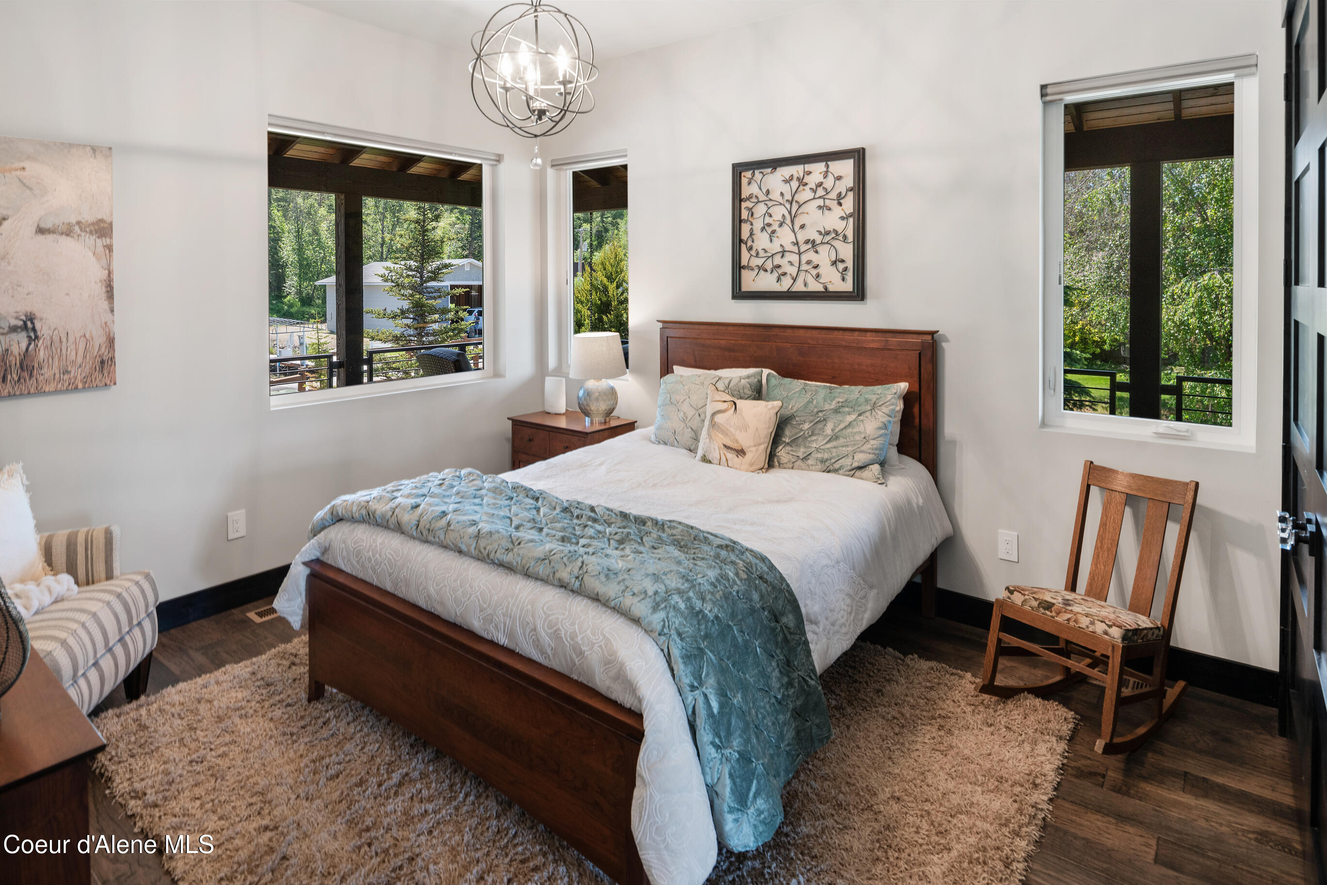 518 S Hidden Island Ln, Coeur d'Alene