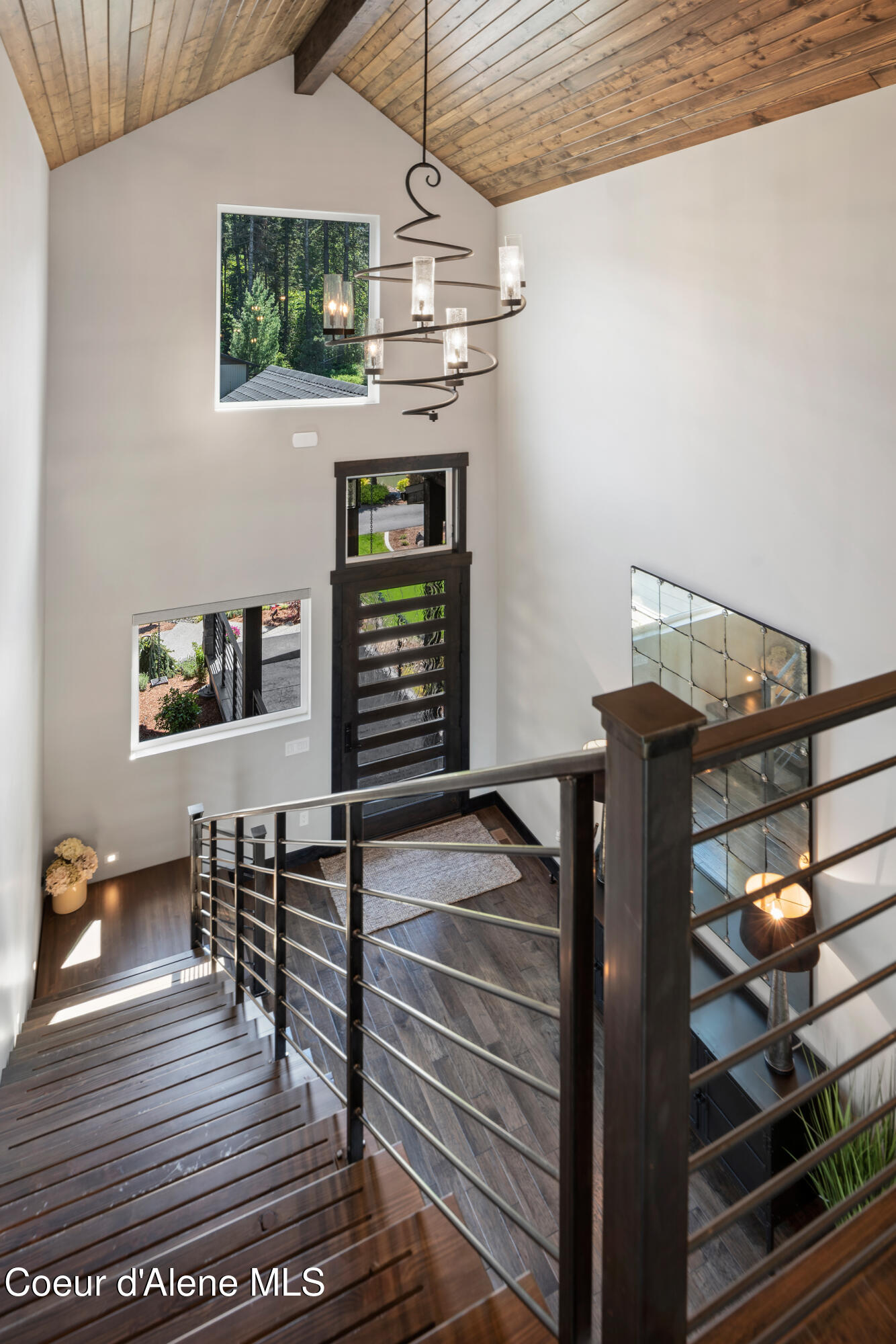 518 S Hidden Island Ln, Coeur d'Alene