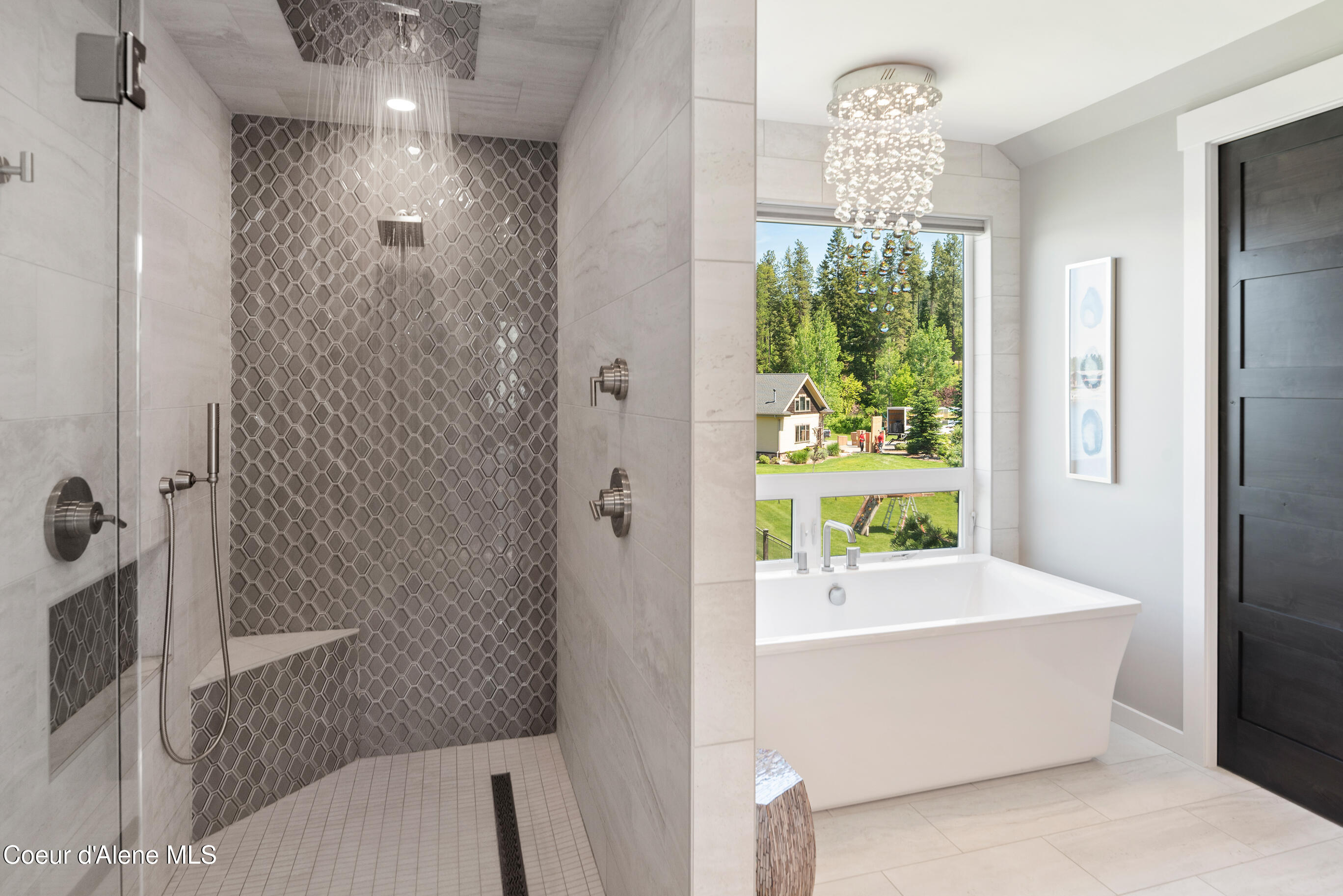 518 S Hidden Island Ln, Coeur d'Alene