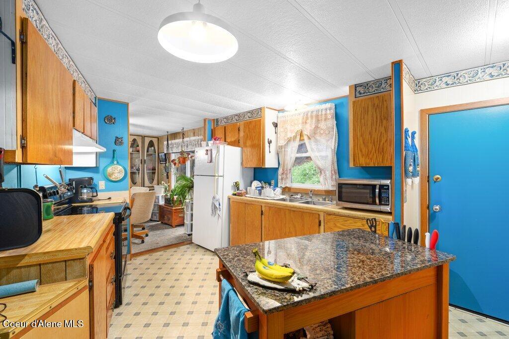 136 Delphi Ln, St. Maries