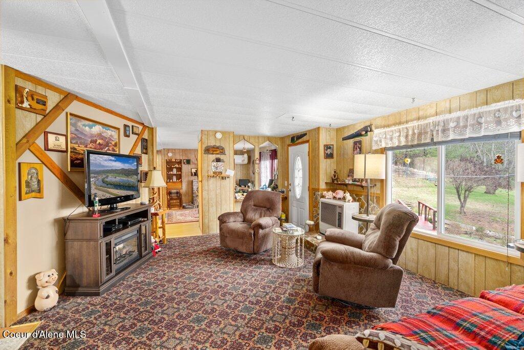 136 Delphi Ln, St. Maries