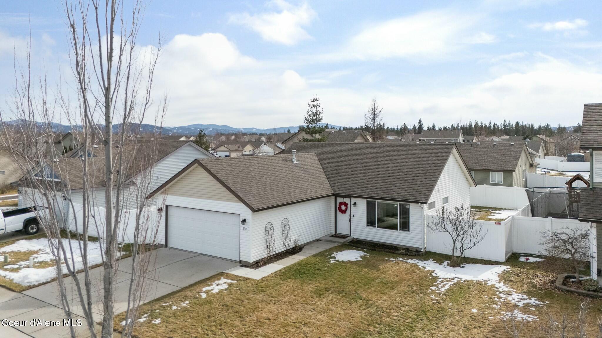 3790 W SHARPSHIN DR, Coeur d'Alene