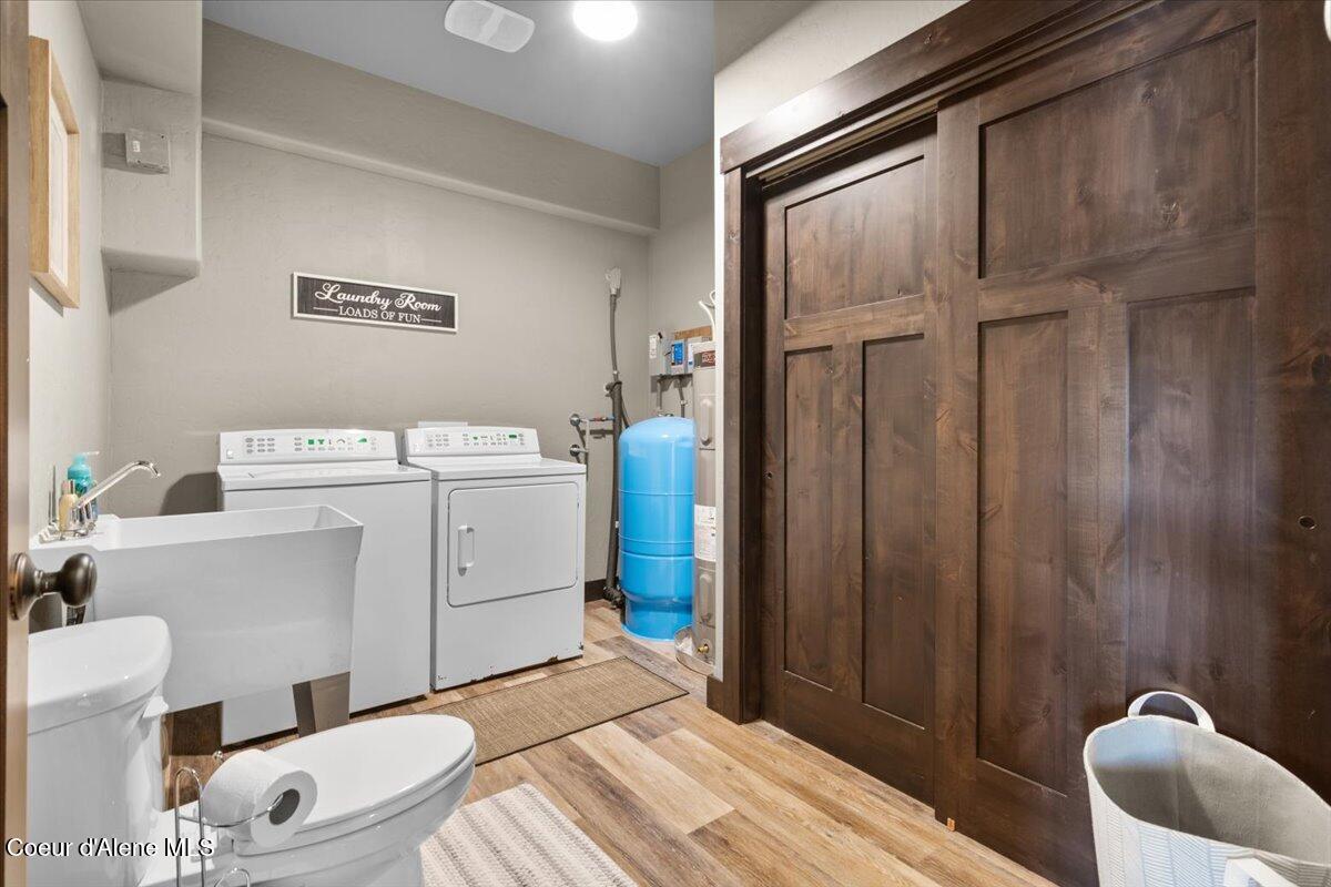 7809 E BRIDGER TRL