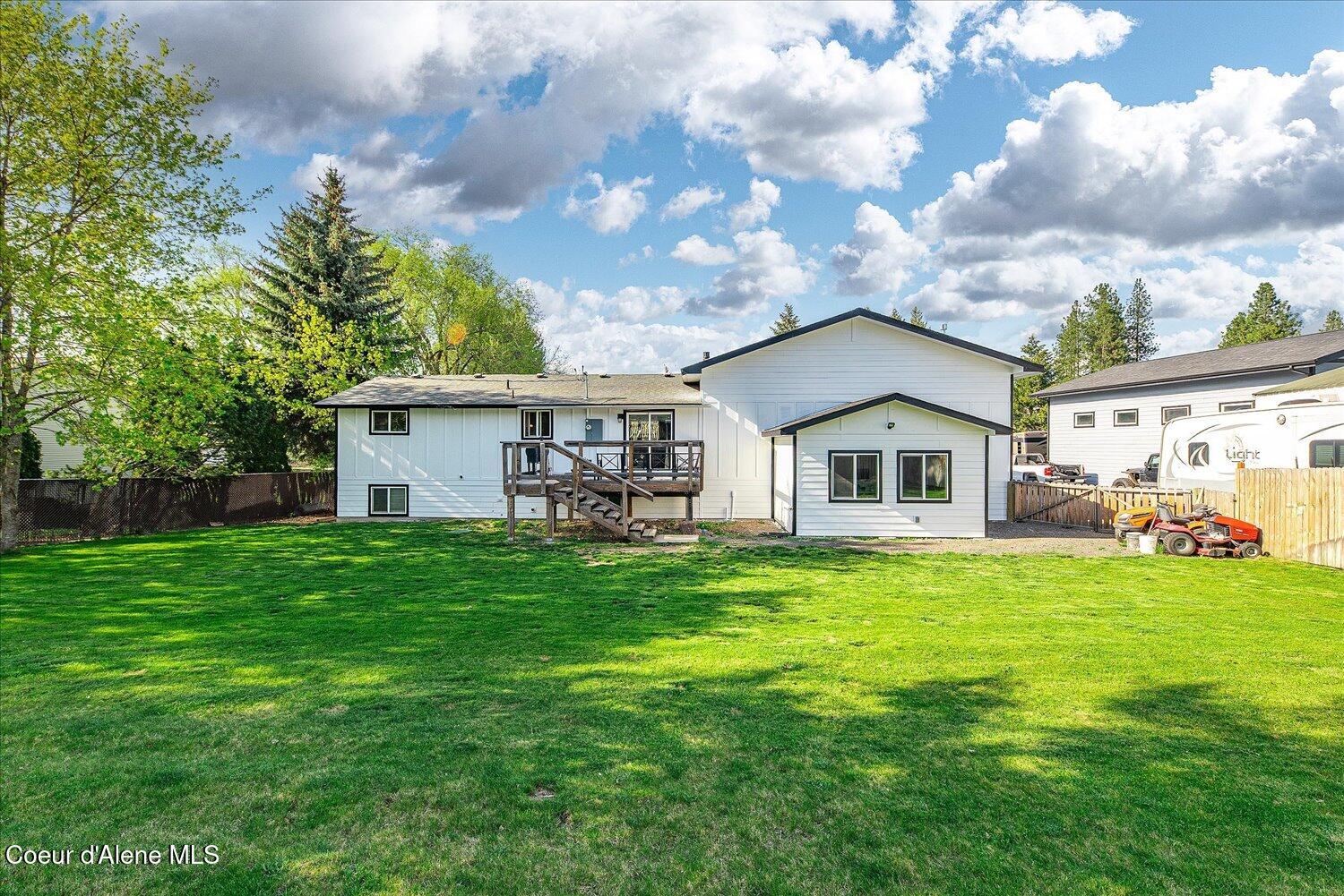9084 W DRIFTWOOD DR