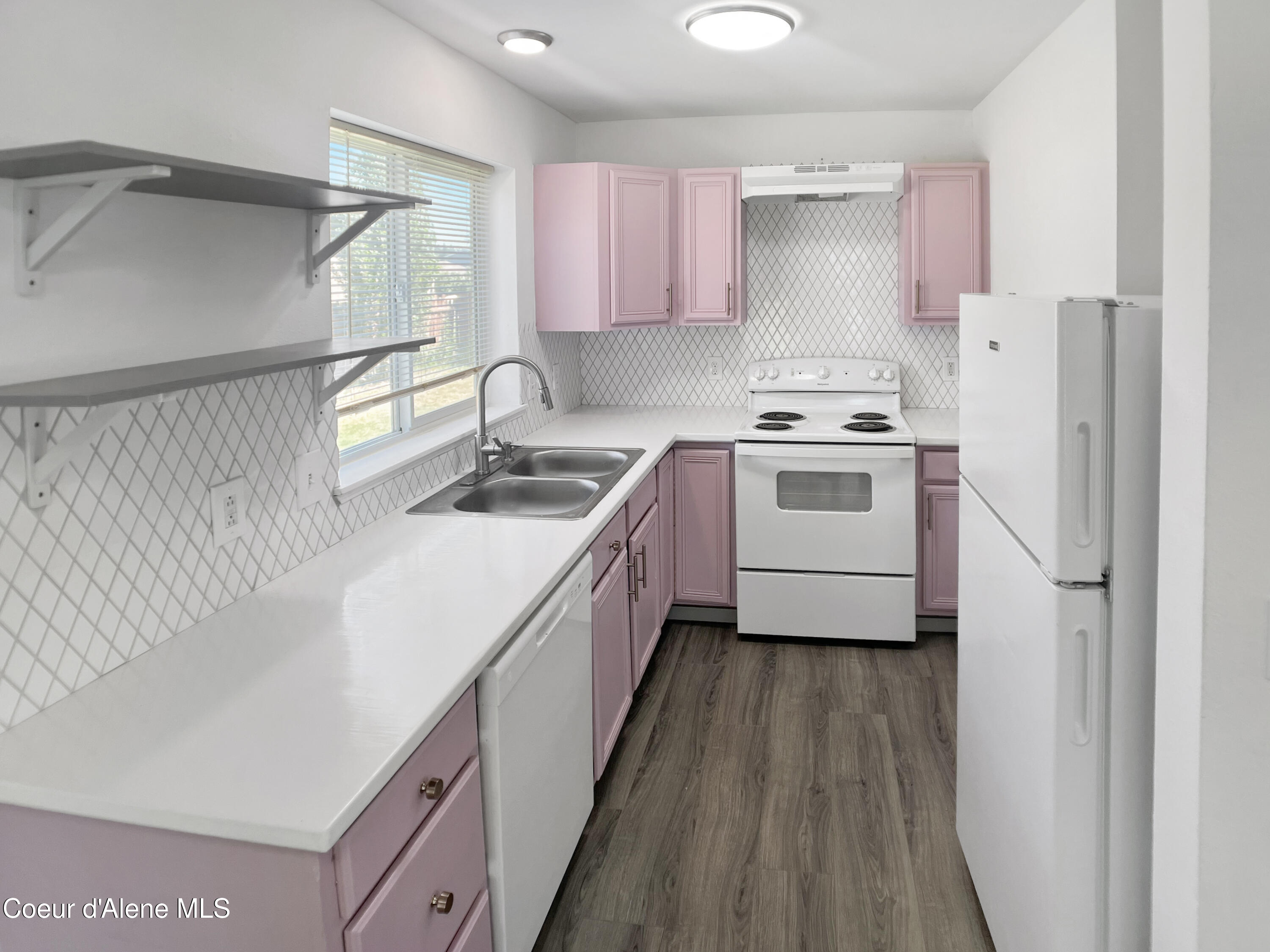 5135/5160 N ABBEY Ct, Coeur d'Alene
