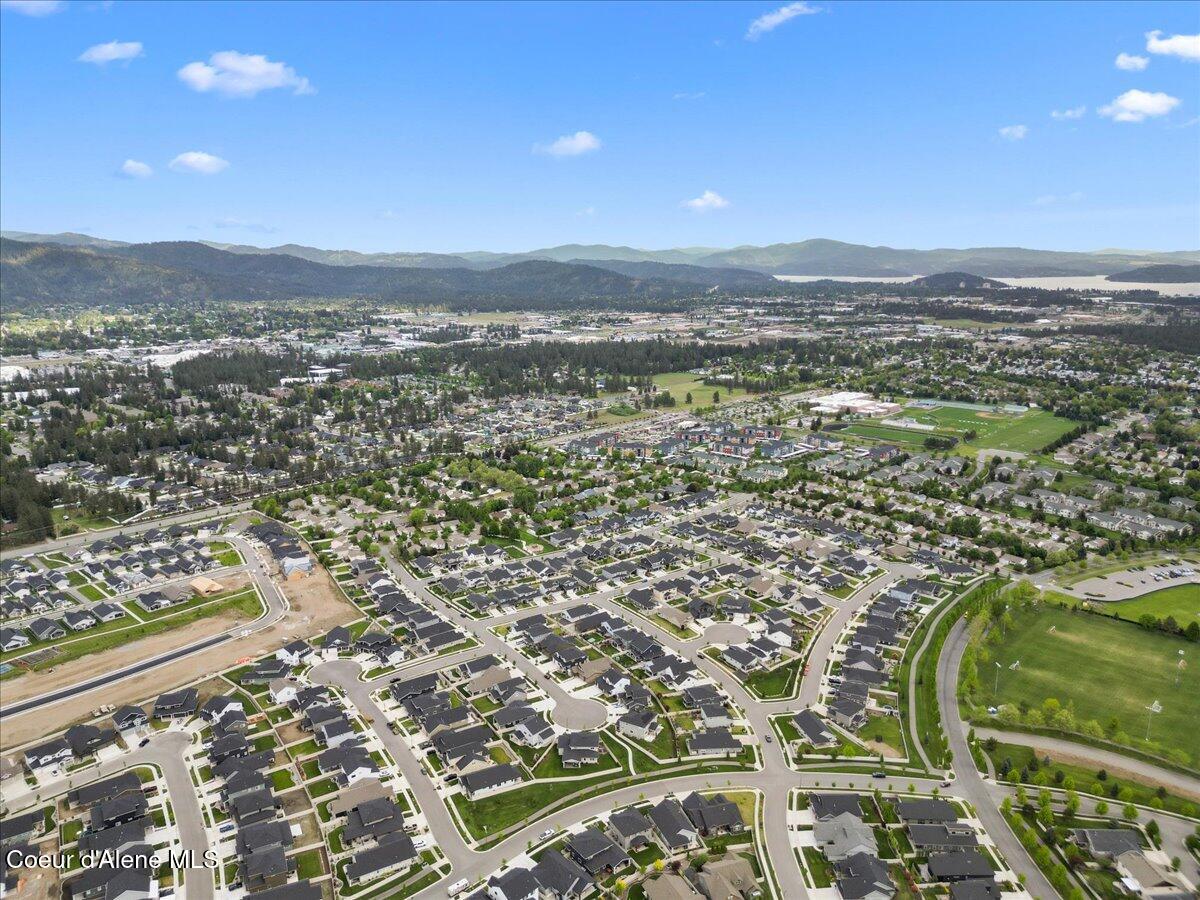 2172 W CAMUS DR, Coeur d'Alene