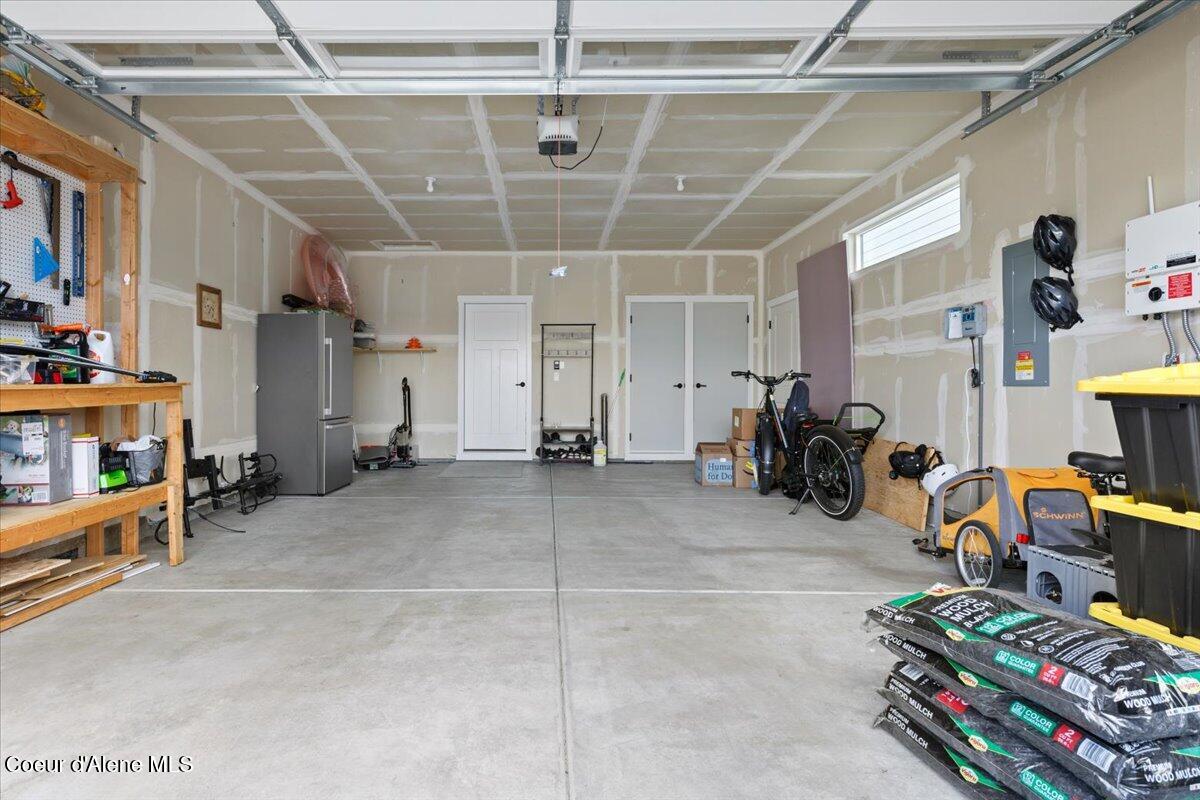 2172 W CAMUS DR, Coeur d'Alene