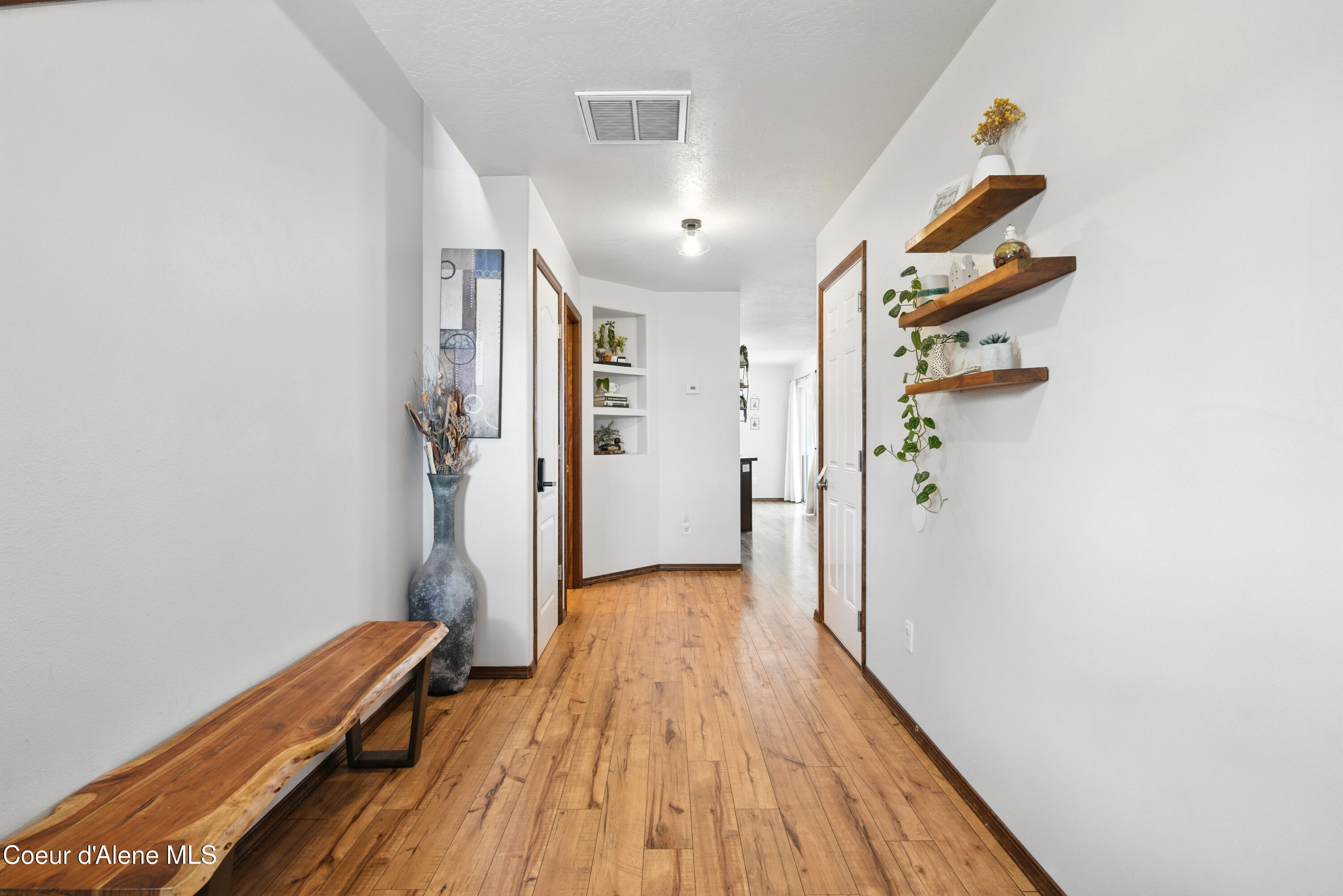 12404 W DEVONSHIRE AVE