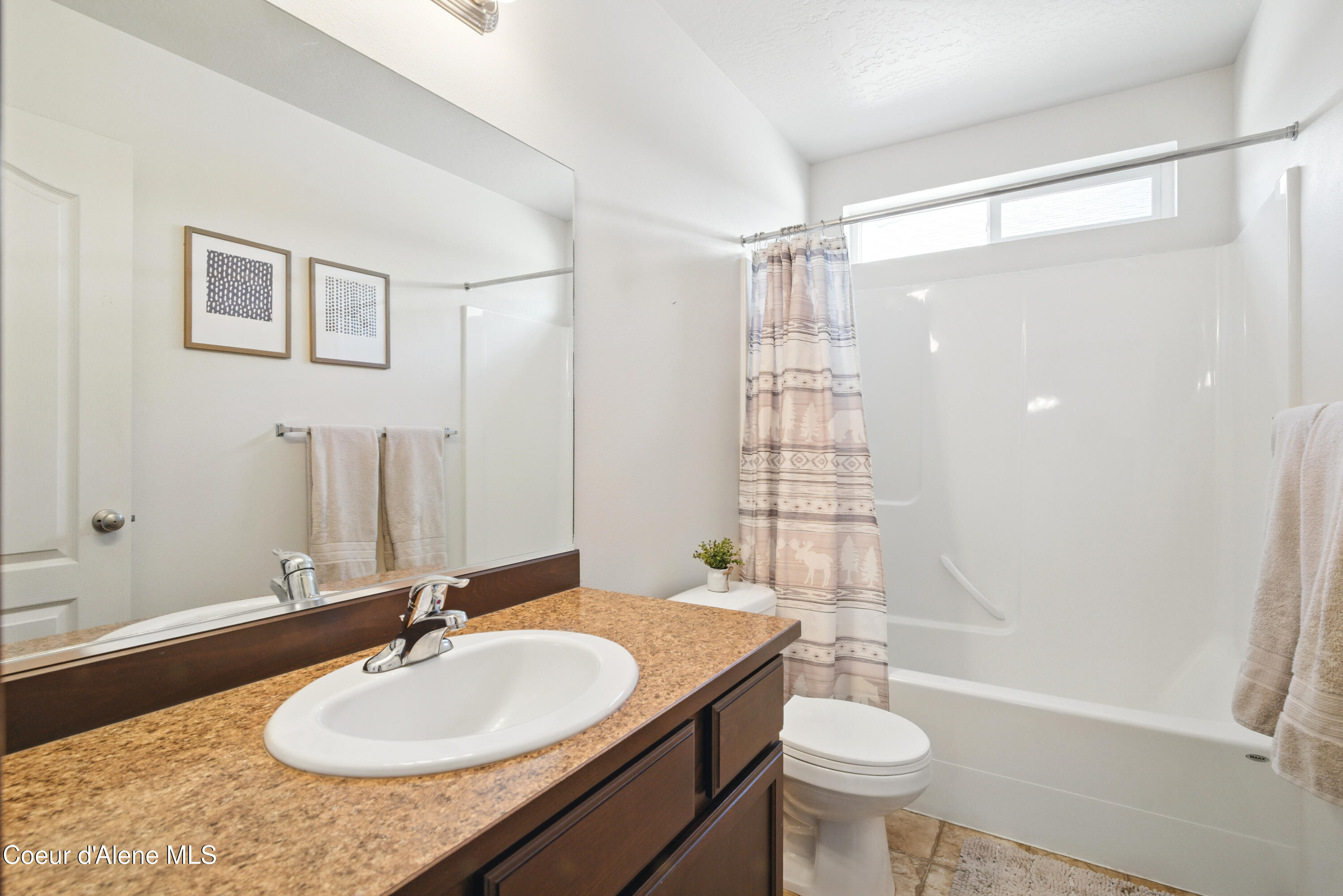 12404 W DEVONSHIRE AVE