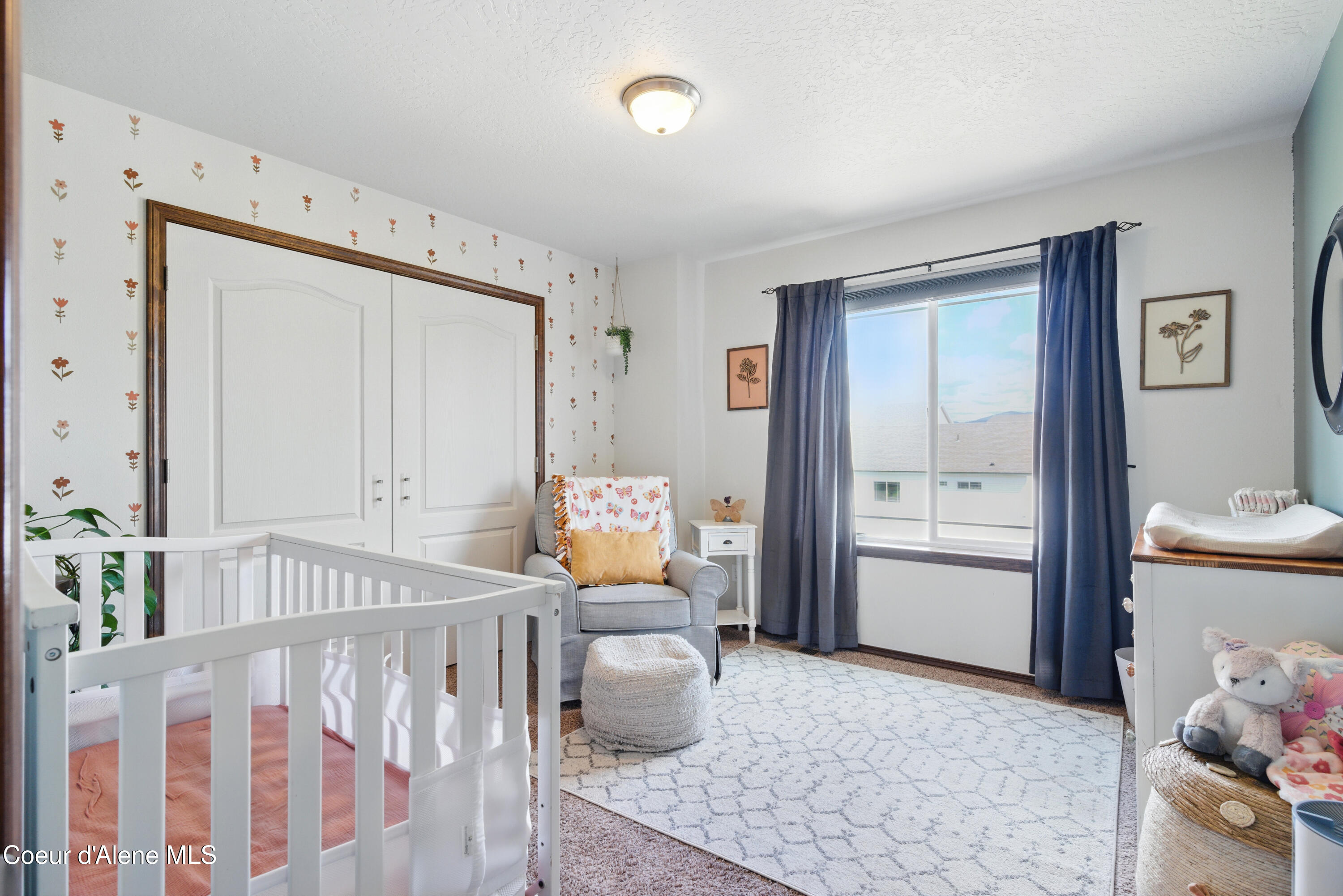 12404 W DEVONSHIRE AVE