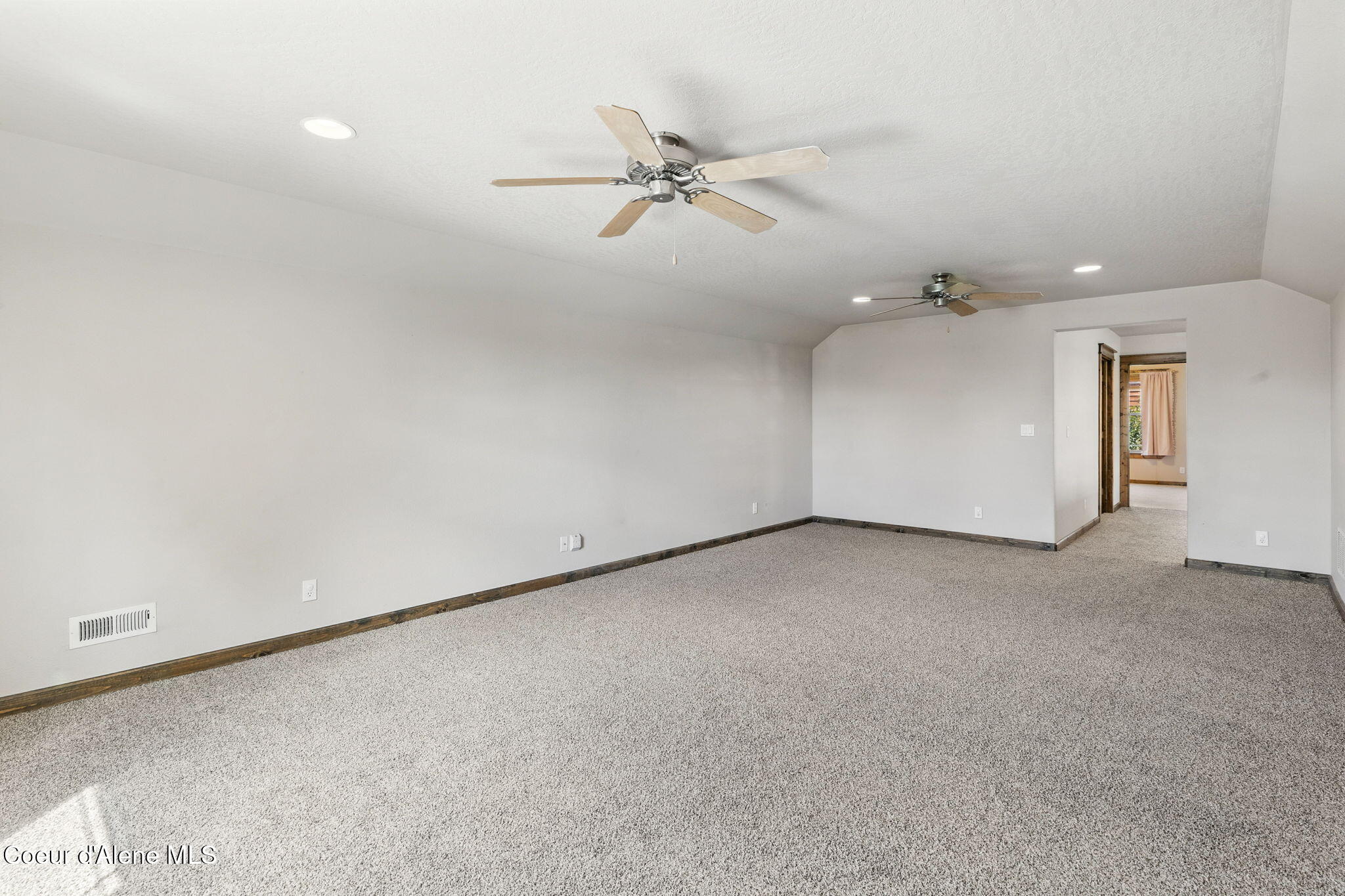 15360 N Nixon Loop