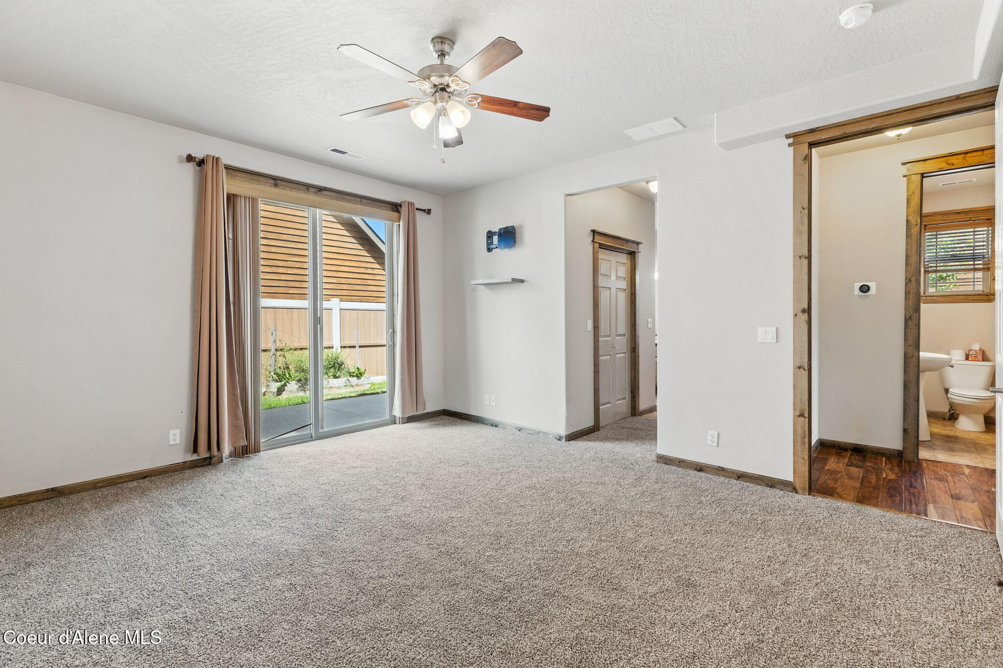 15360 N Nixon Loop