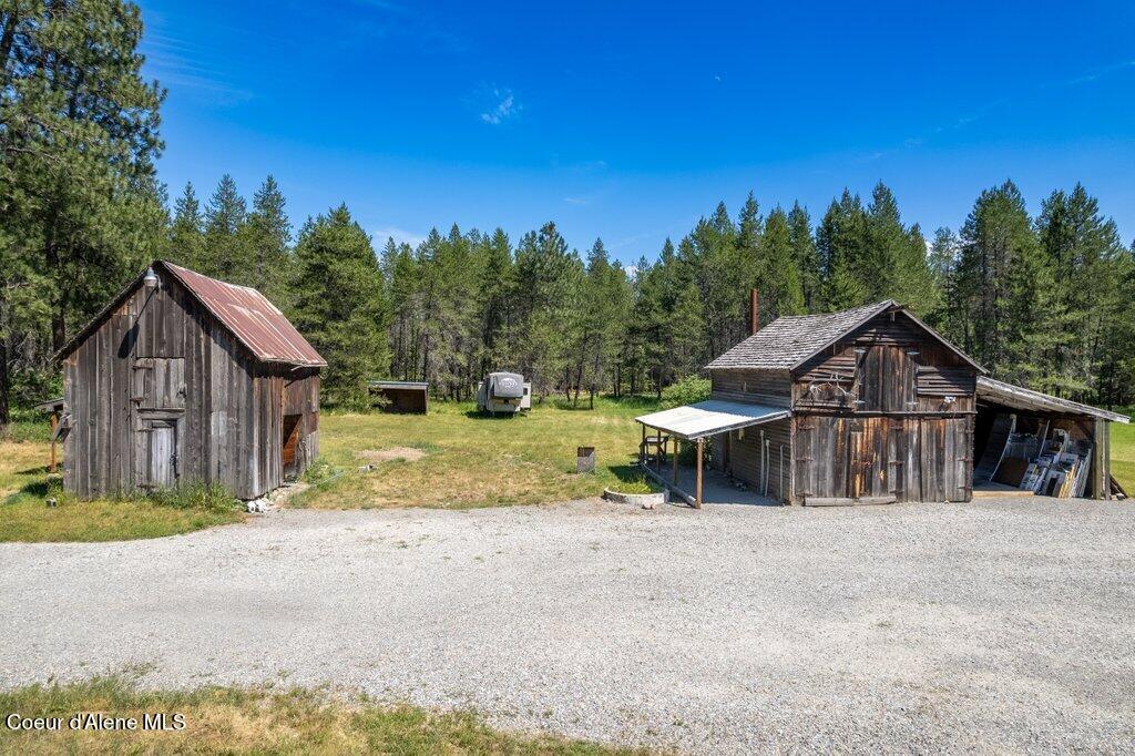 17320 E PERIMETER RD