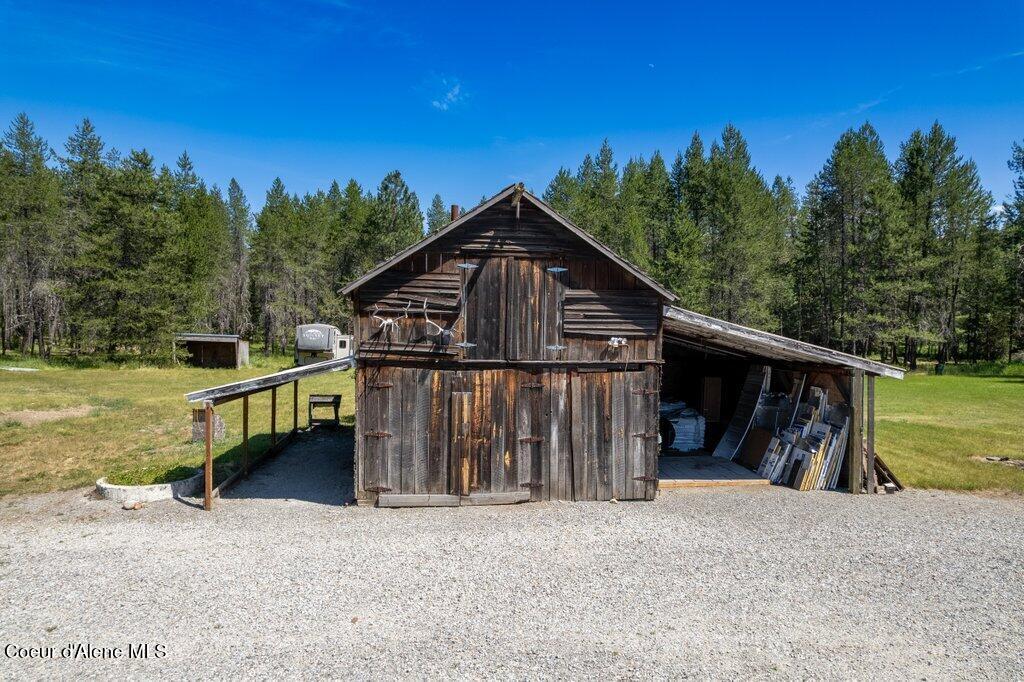 17320 E PERIMETER RD