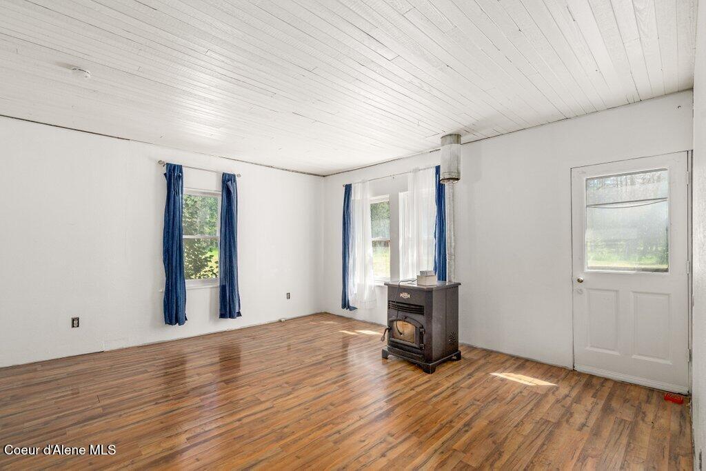 17320 E PERIMETER RD