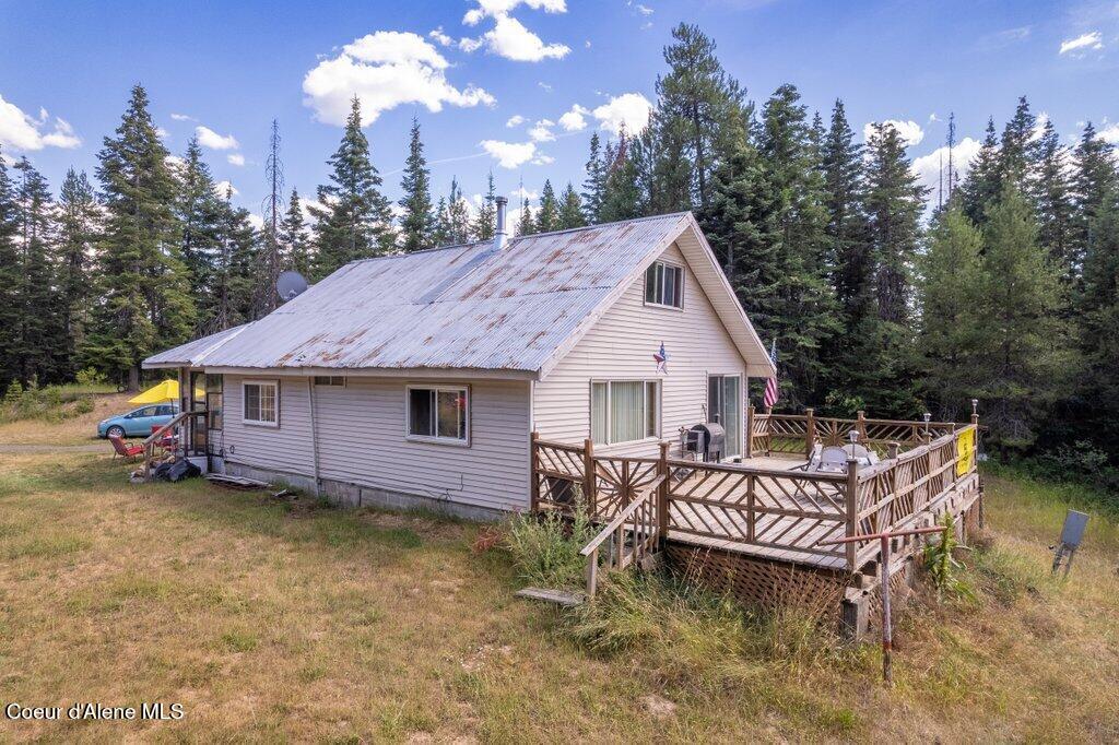 207 Happy Valley Ln