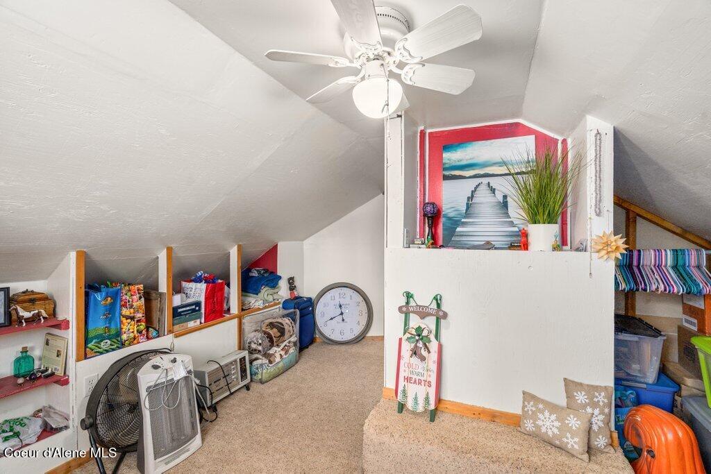 207 Happy Valley Ln