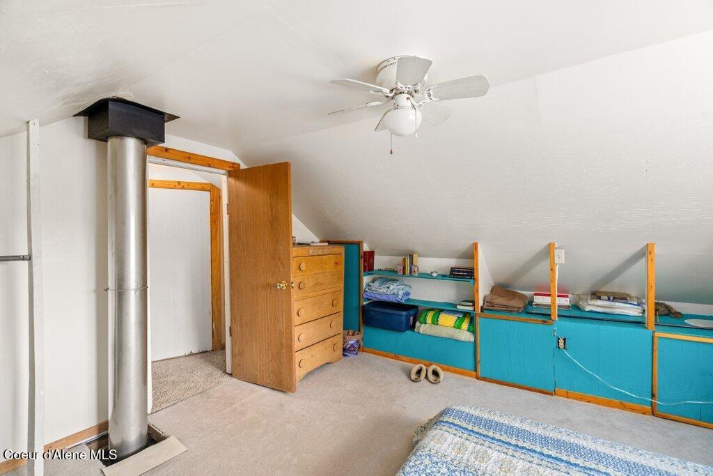 207 Happy Valley Ln