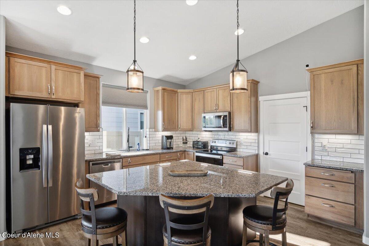 2008 Okanogan Ave