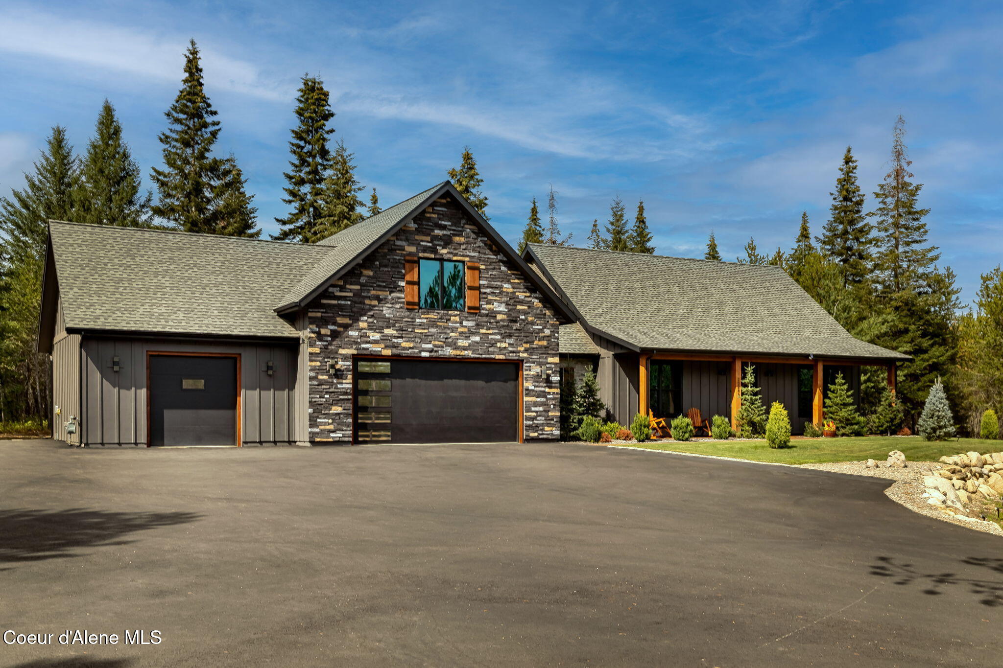 20283 N Crooked Rock Ln