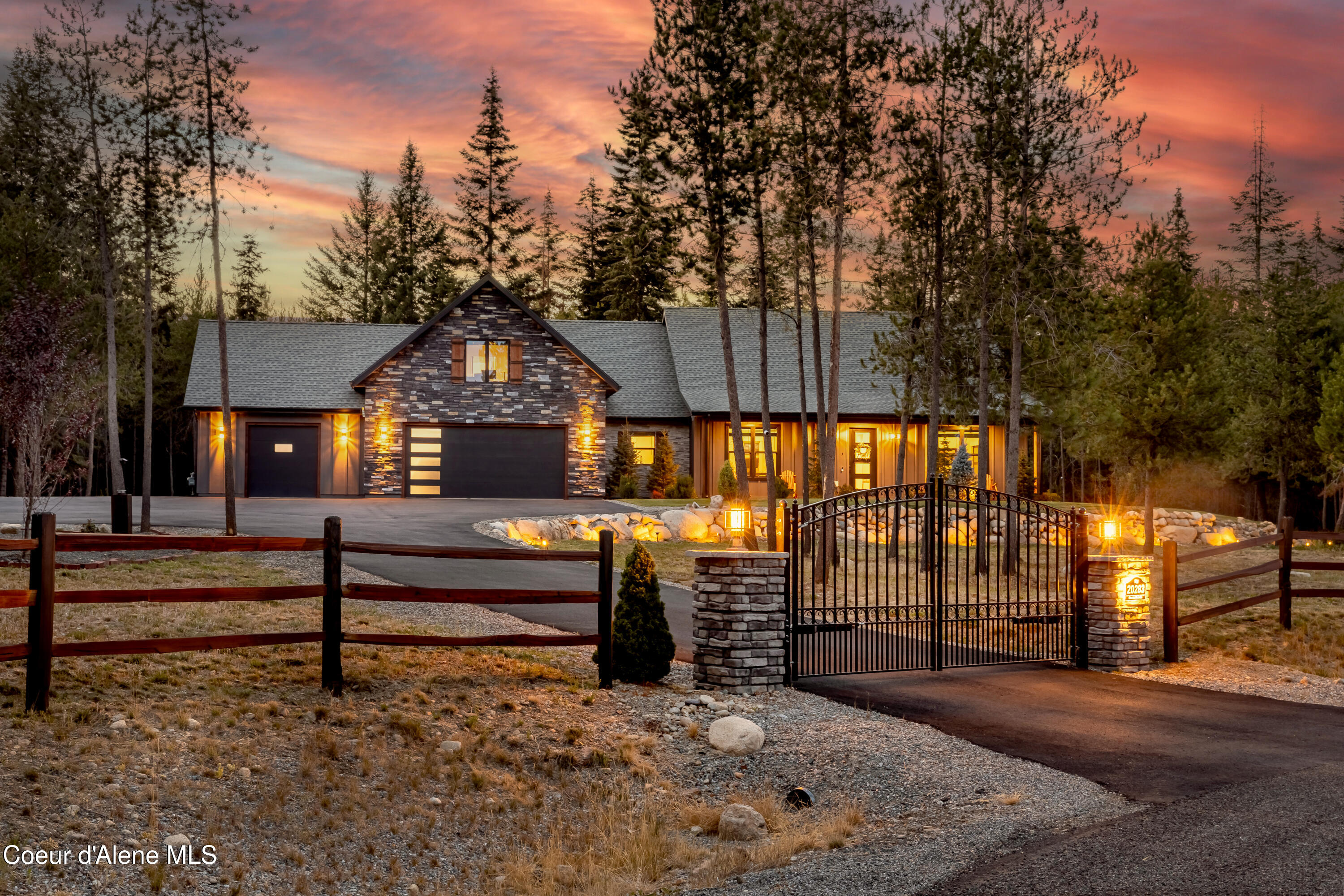 20283 N Crooked Rock Ln