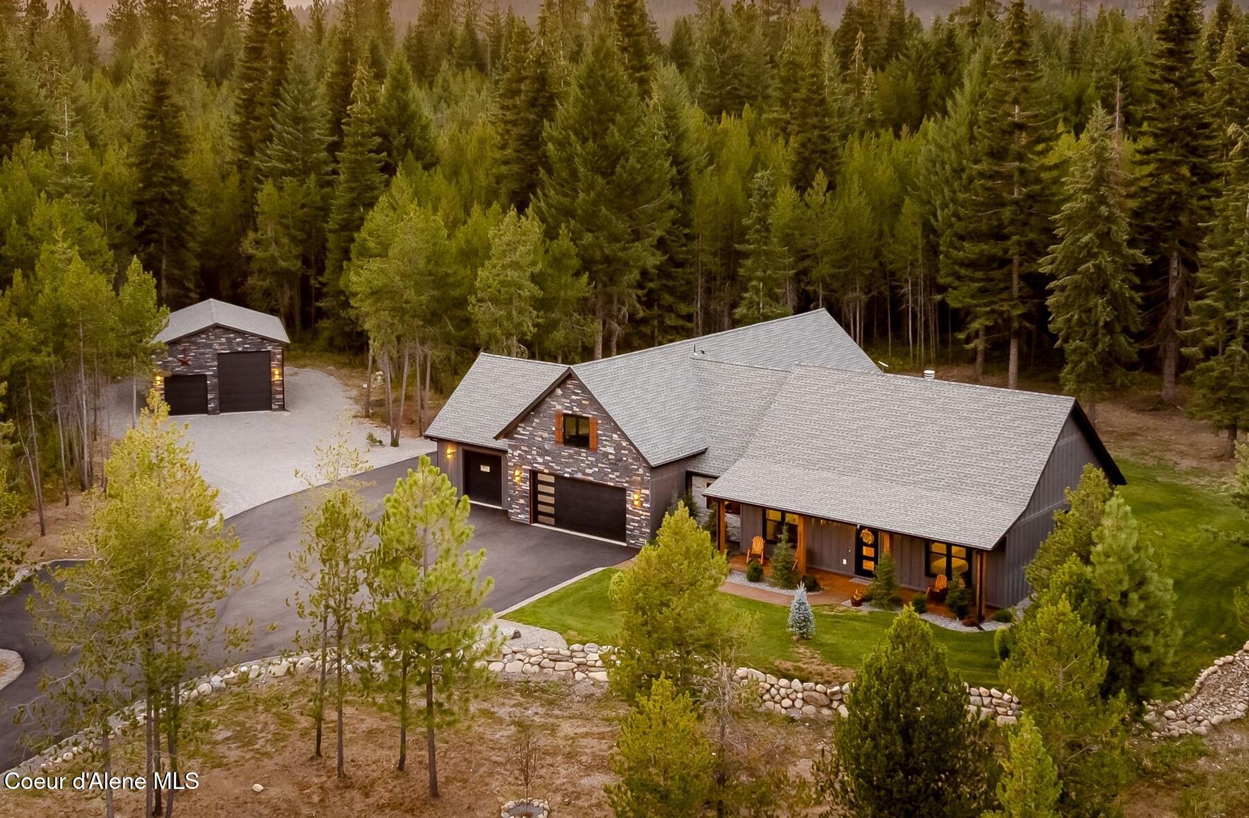 20283 N Crooked Rock Ln