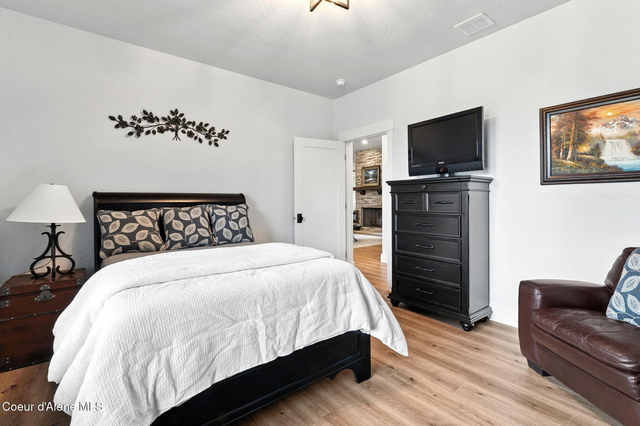 20283 N Crooked Rock Ln