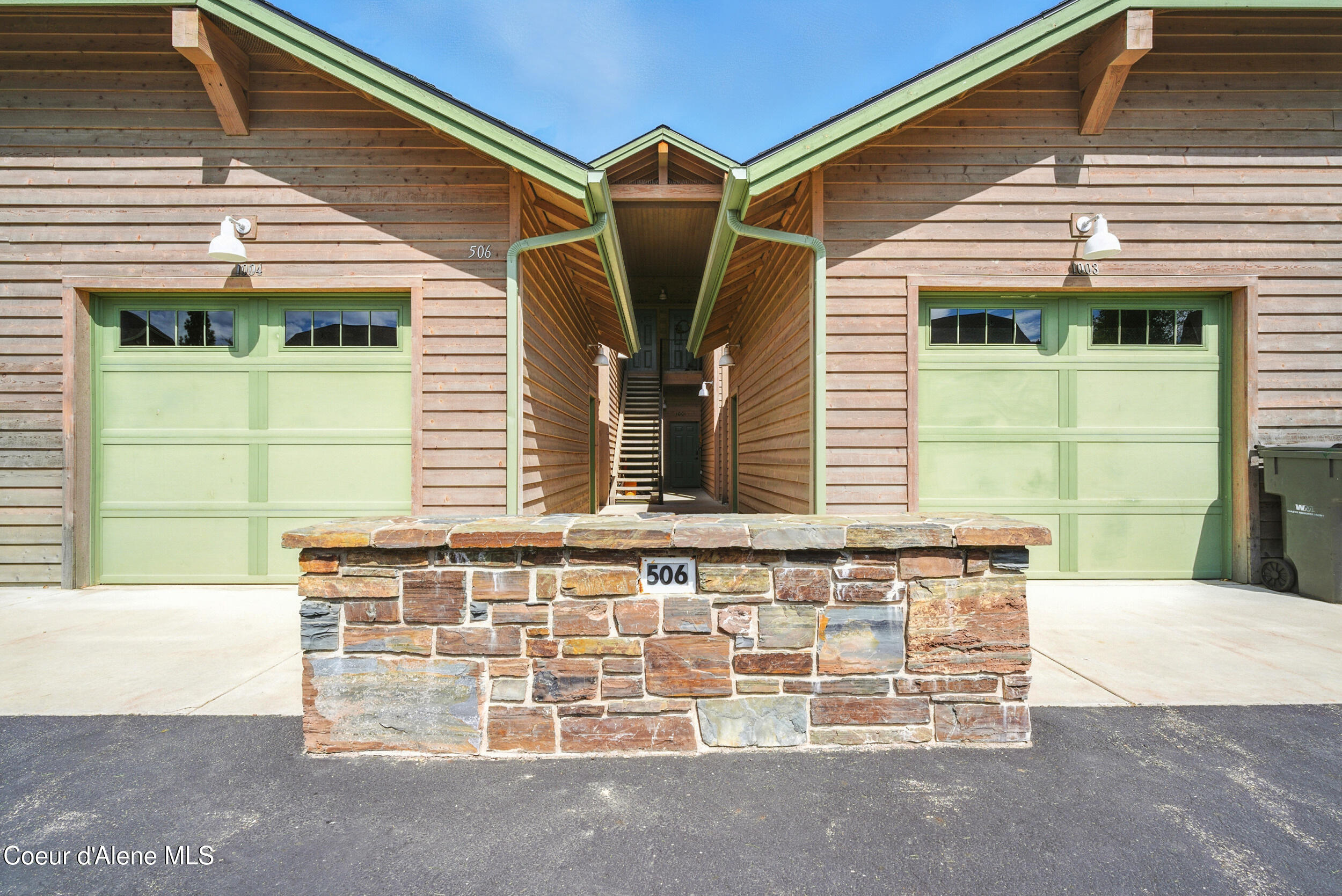 506 Guthrie Pl 1004